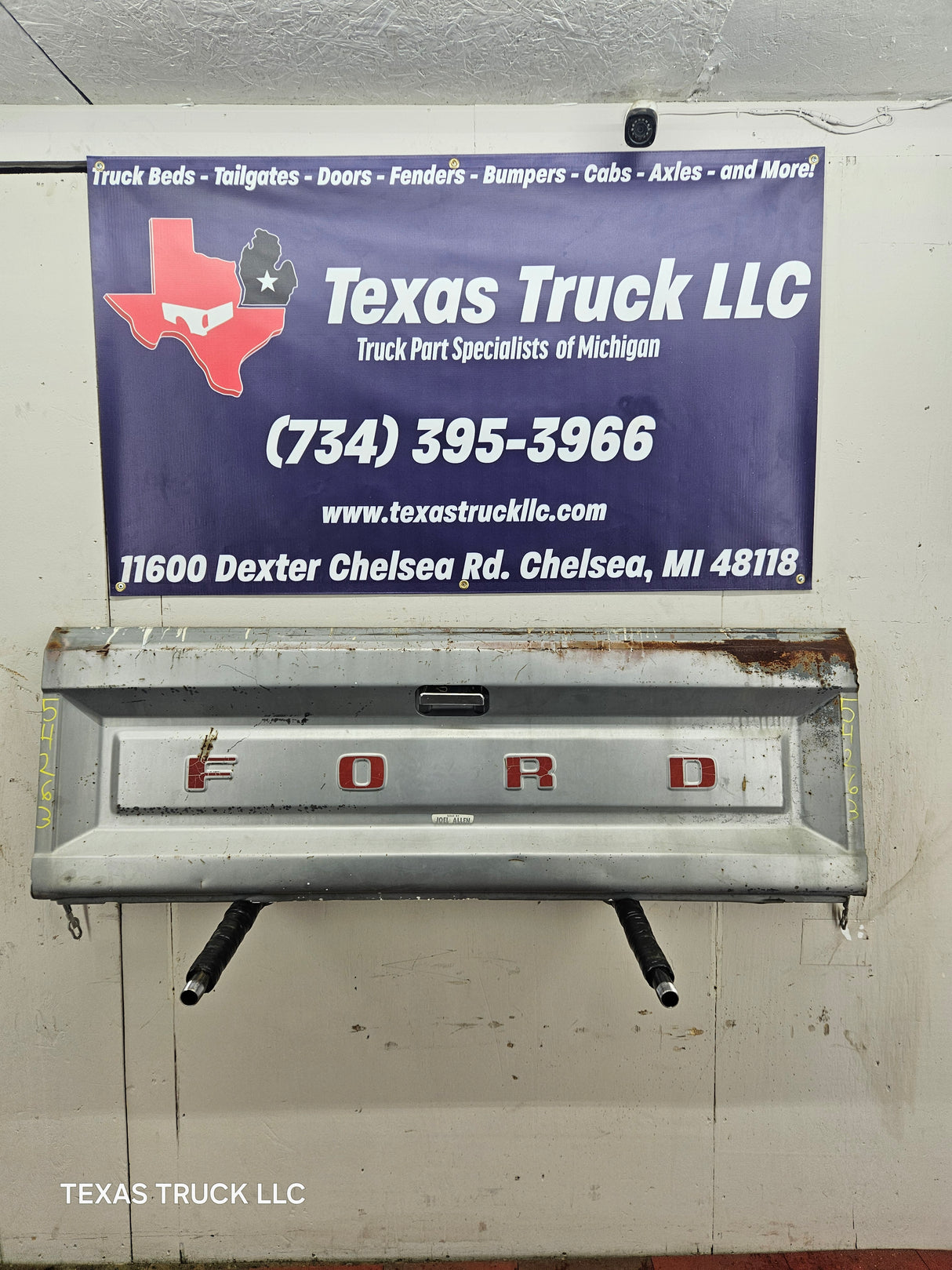 1980-1997 Bullnose / Bricknose / OBS Ford F100 F150 F250 F350 Tailgate