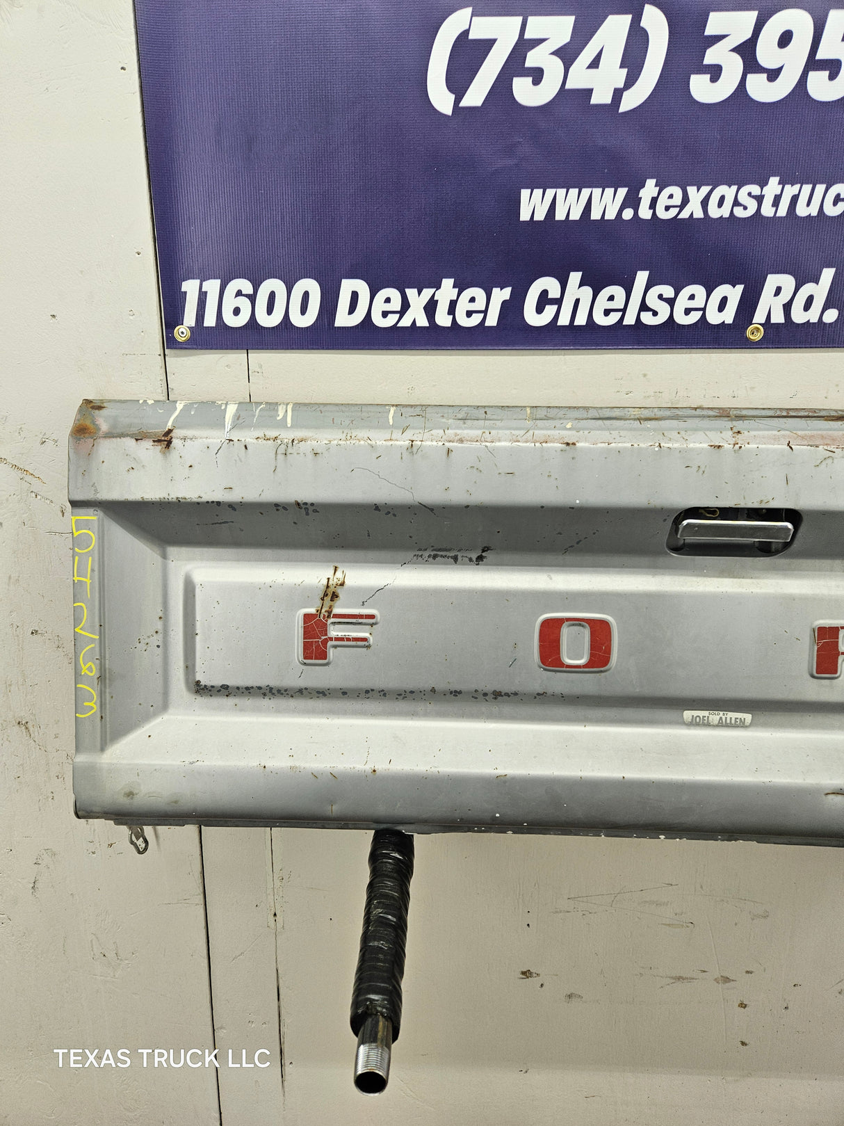1980-1997 Bullnose / Bricknose / OBS Ford F100 F150 F250 F350 Tailgate