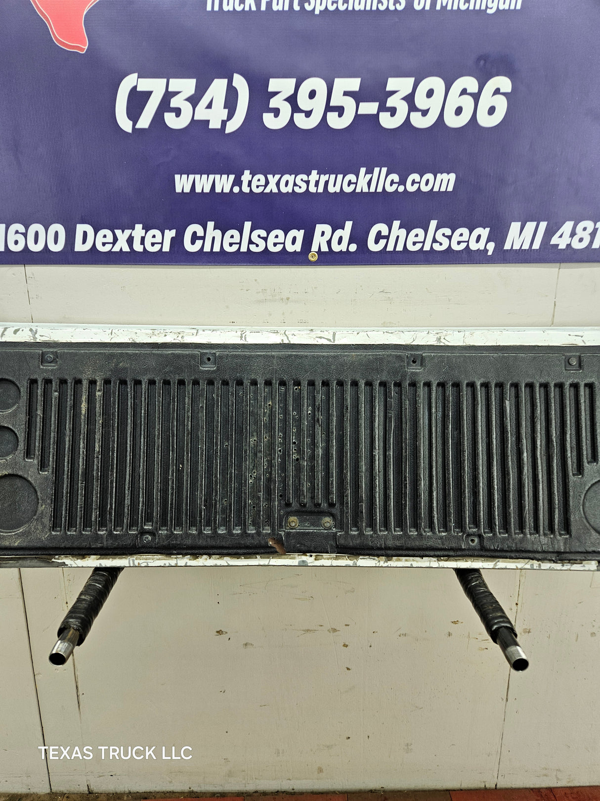 1999-2007 Chevrolet Silverado / GMC Sierra 1500 2500 3500 Tailgate