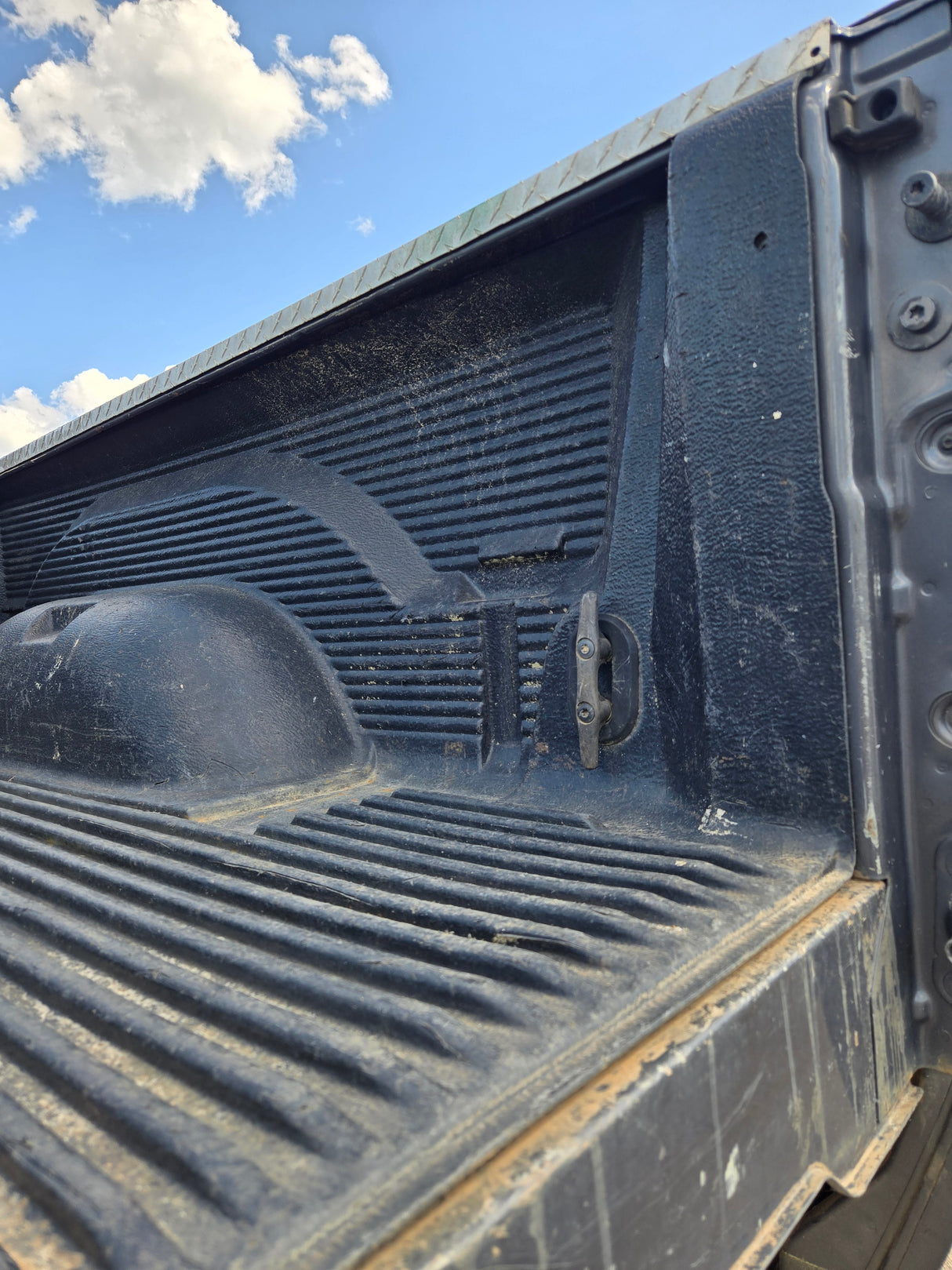 2003-2008 Dodge Ram 1500 2500 3500 3rd Gen 6' 4" Short Truck Bed