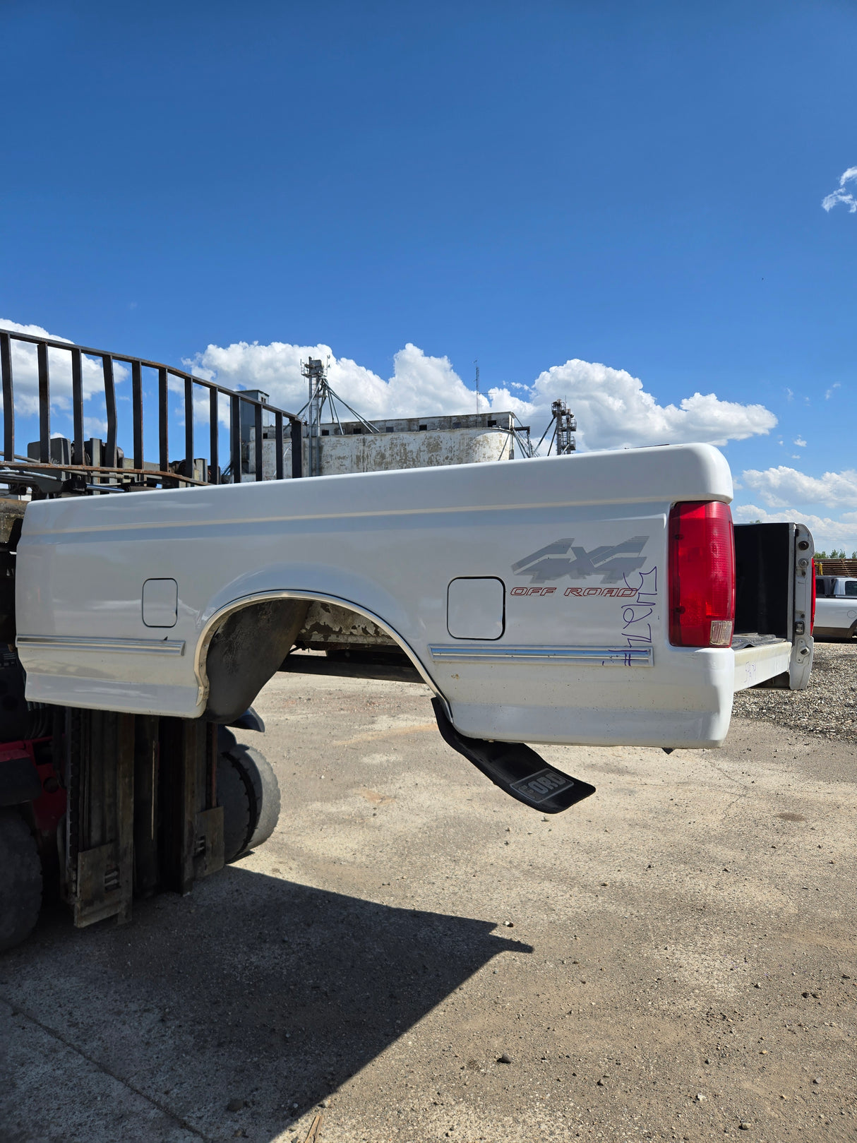 1987-1997 Ford F150 F250 F350 OBS 8' Long Truck Bed
