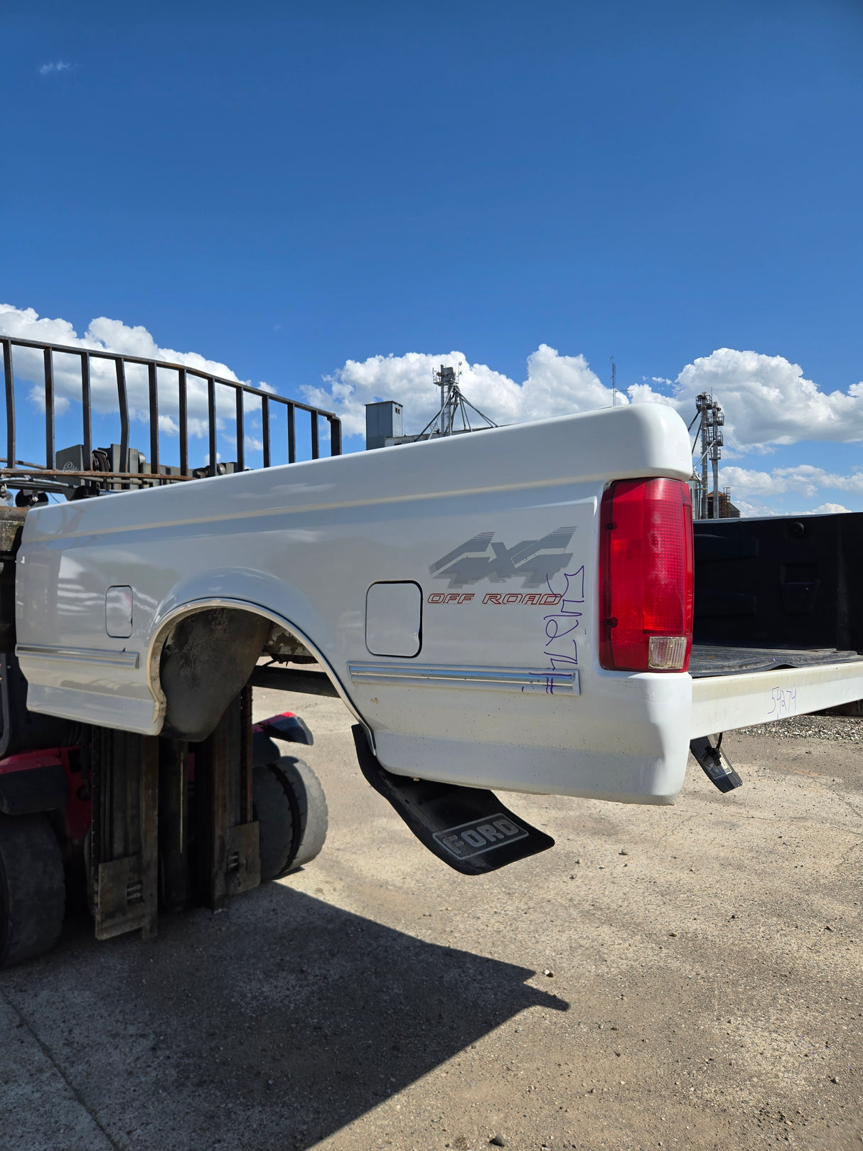 1987-1997 Ford F150 F250 F350 OBS 8' Long Truck Bed