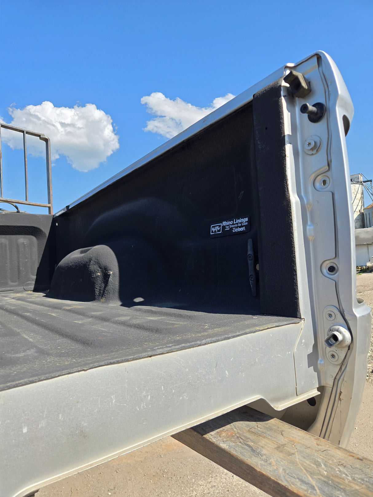 2003-2008 Dodge Ram 1500 2500 3500 3rd Gen 6' 4" Short Truck Bed