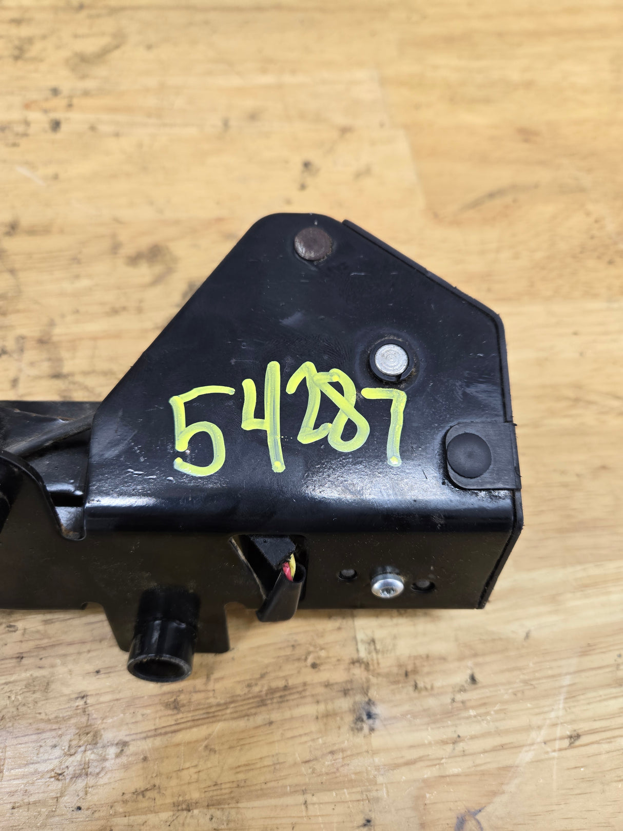 1999-2001 Ford Super Duty Accelerator Pedal F81Z-9F836-AB F250 F350 F450 F550