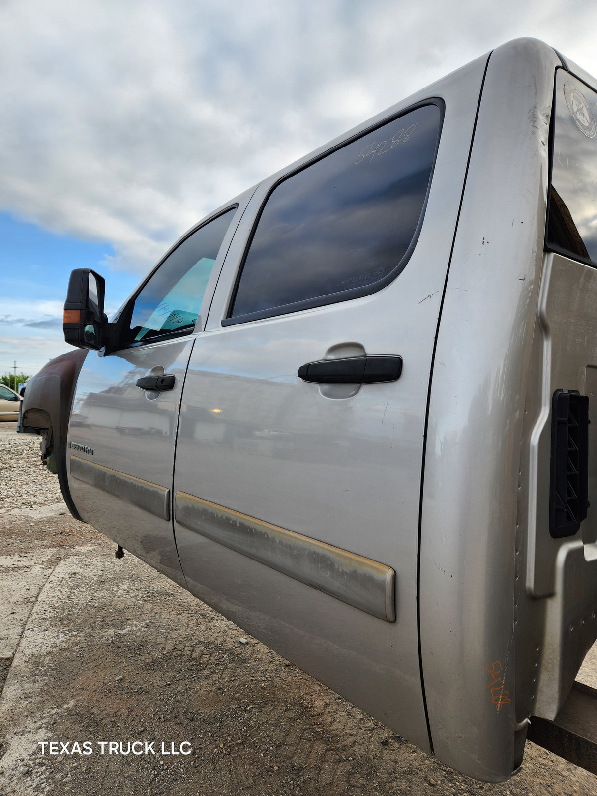 2007-2013 Chevrolet Silverado / GMC Sierra 1500 2500 3500 HD Crew Cab