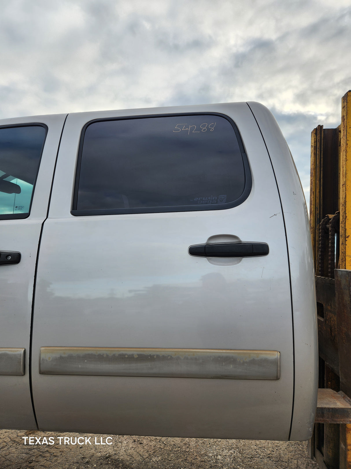 2007-2013 Chevrolet Silverado / GMC Sierra 1500 2500 3500 HD Crew Cab