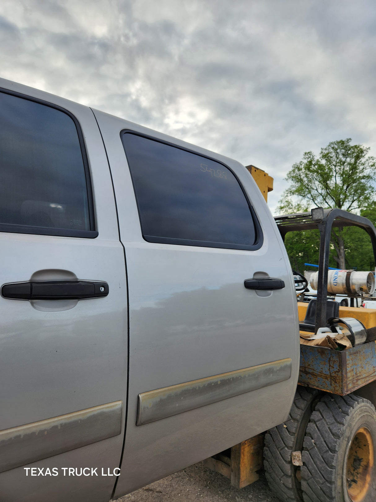 2007-2013 Chevrolet Silverado / GMC Sierra 1500 2500 3500 HD Crew Cab