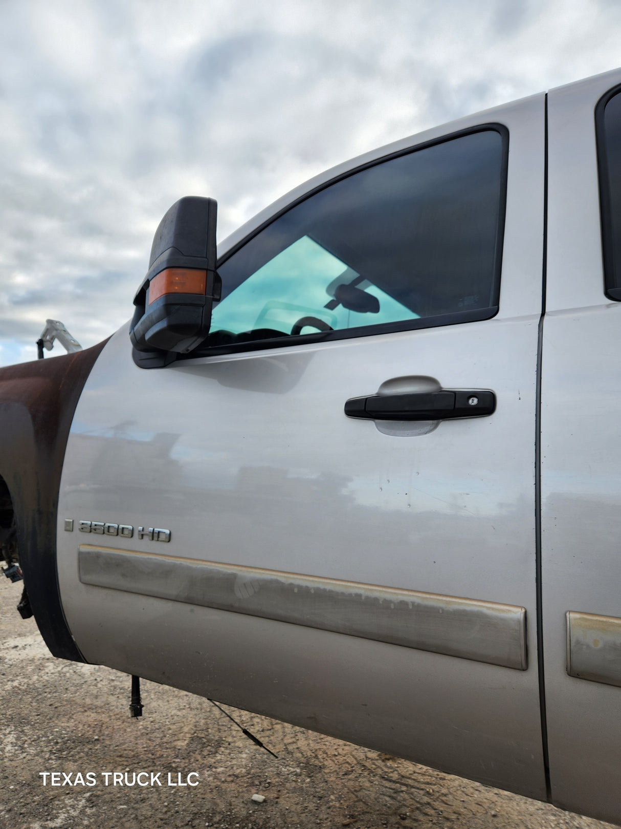 2007-2013 Chevrolet Silverado / GMC Sierra 1500 2500 3500 HD Crew Cab