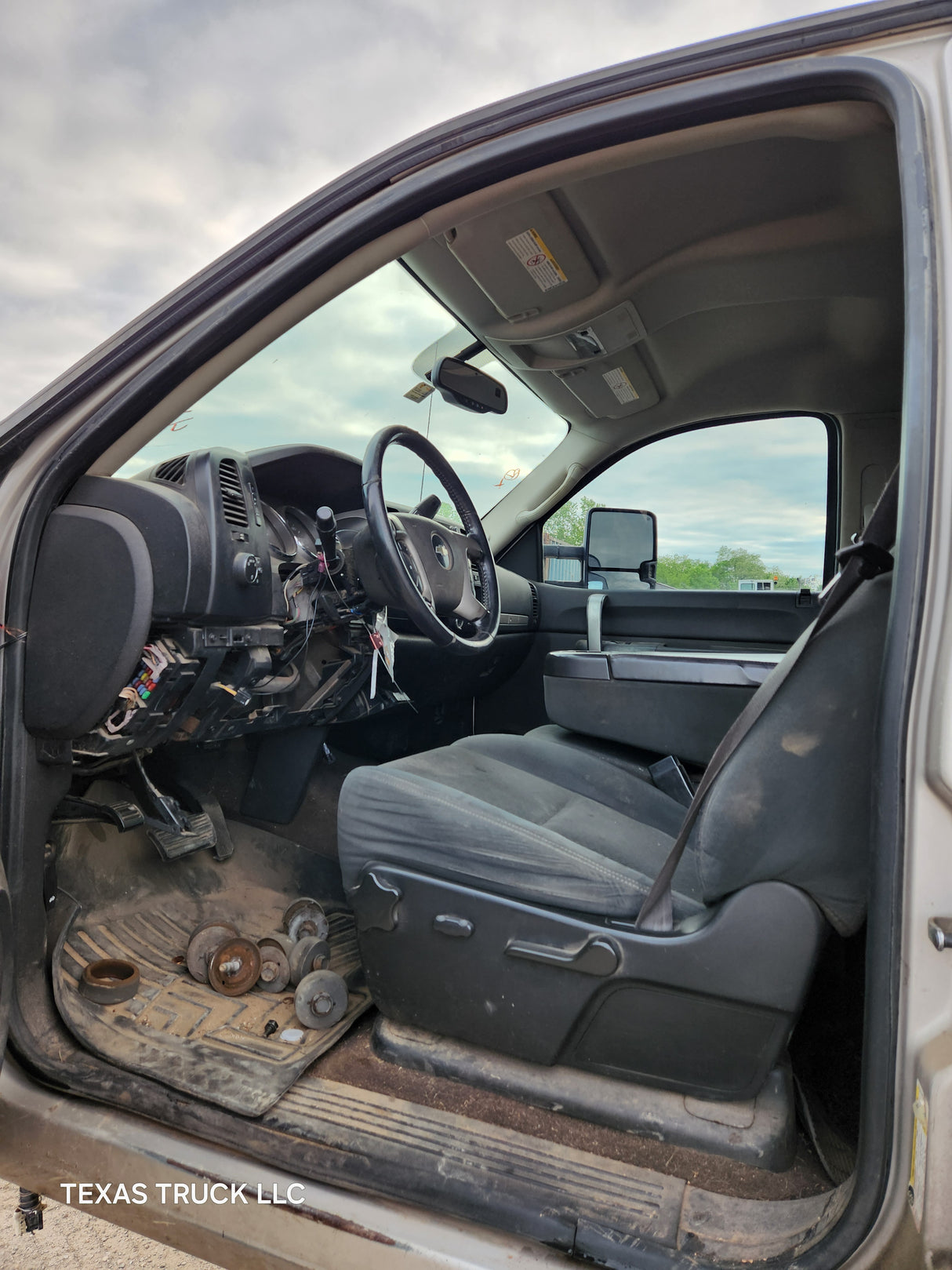 2007-2013 Chevrolet Silverado / GMC Sierra 1500 2500 3500 HD Crew Cab