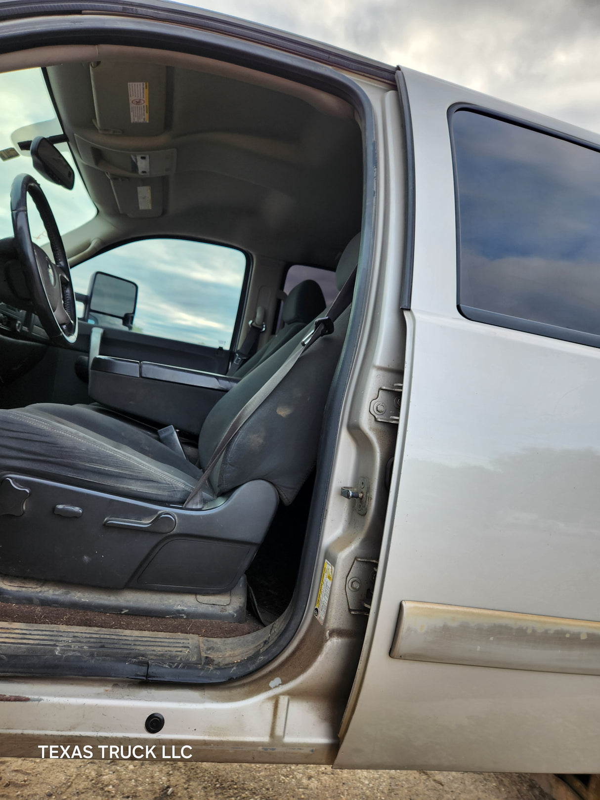 2007-2013 Chevrolet Silverado / GMC Sierra 1500 2500 3500 HD Crew Cab