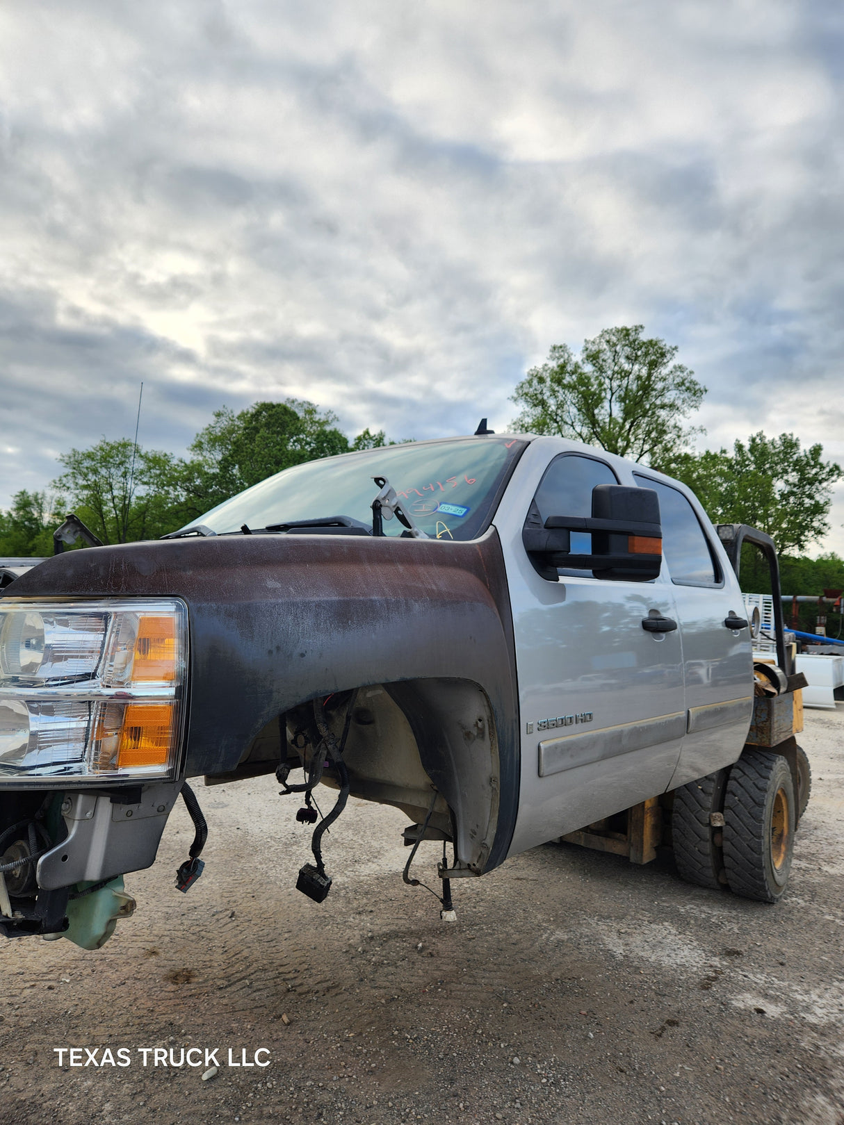 2007-2013 Chevrolet Silverado / GMC Sierra 1500 2500 3500 HD Crew Cab