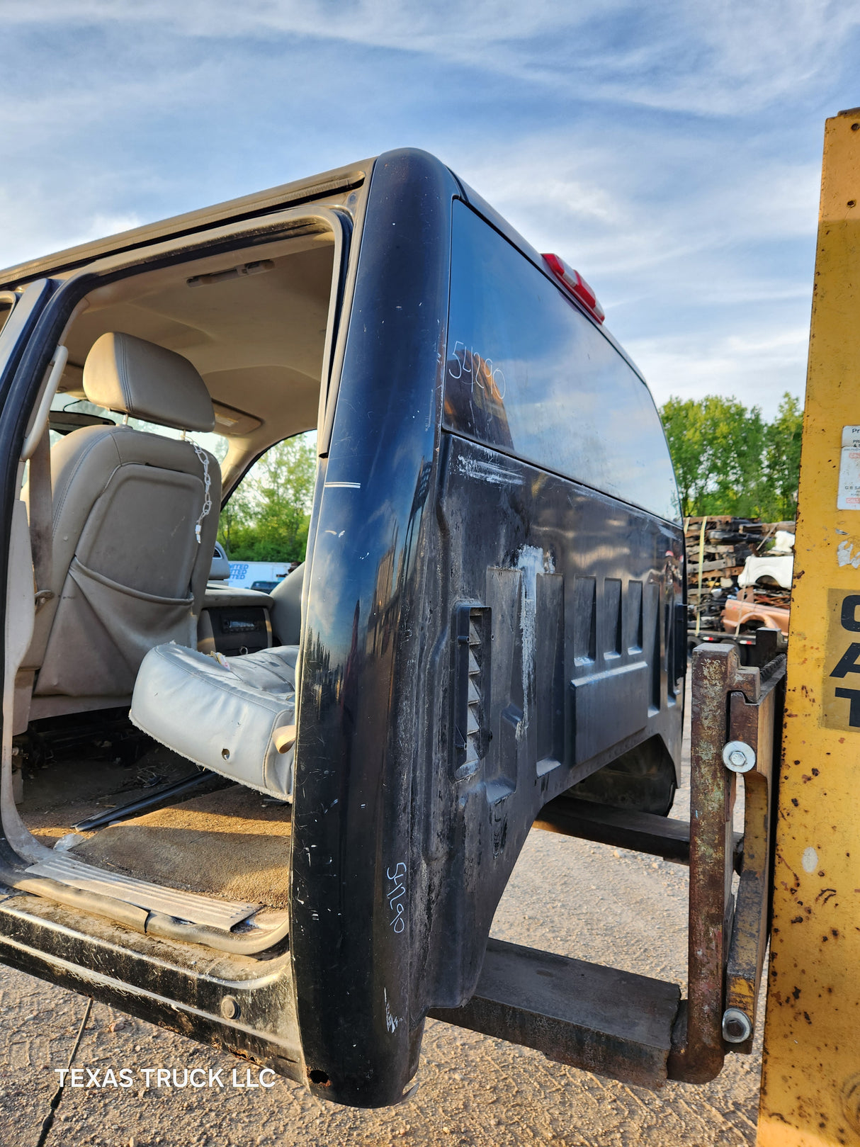 2007-2013 Chevrolet Silverado / GMC Sierra 1500 2500 3500 HD Crew Cab