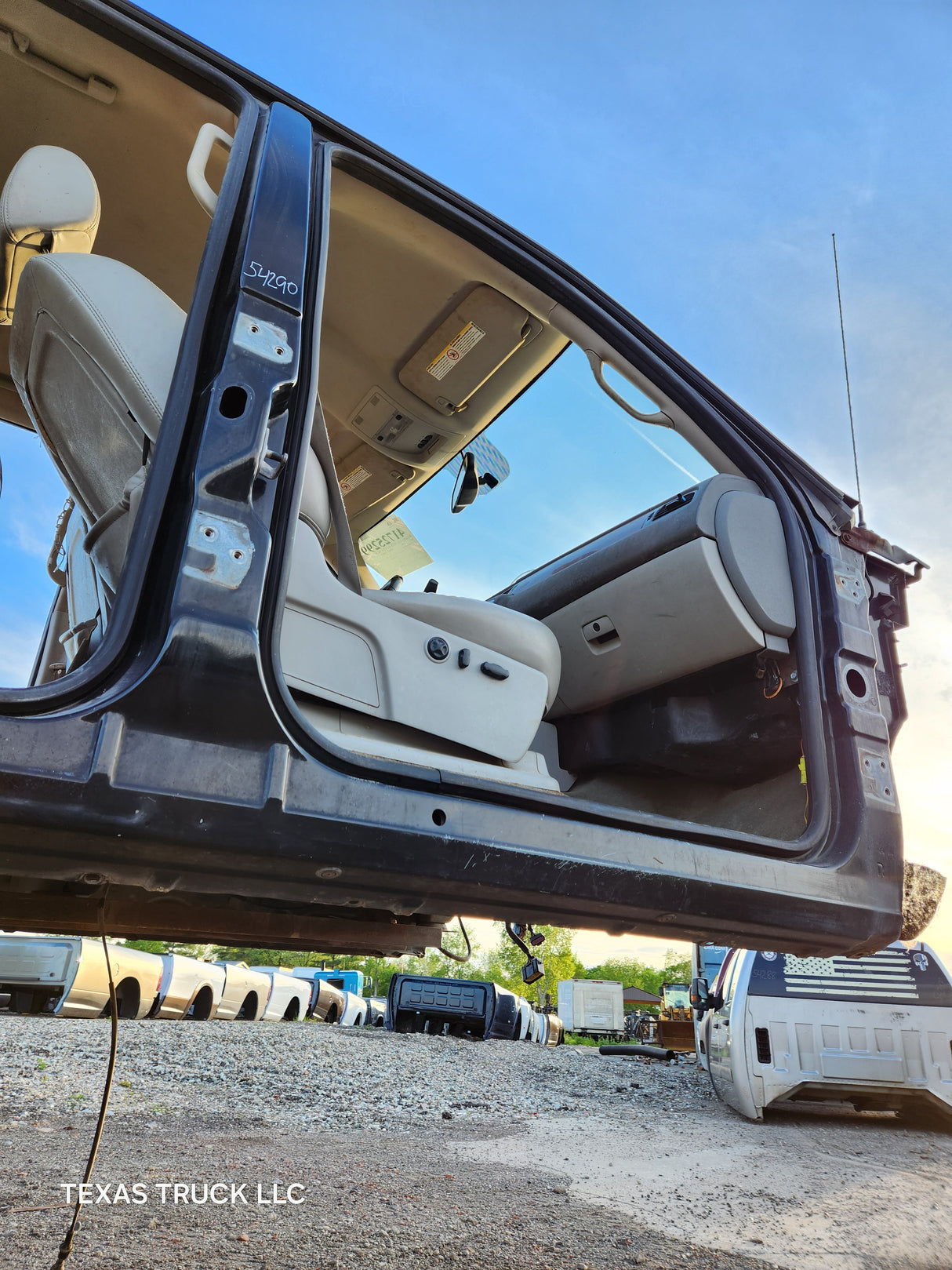 2007-2013 Chevrolet Silverado / GMC Sierra 1500 2500 3500 HD Crew Cab