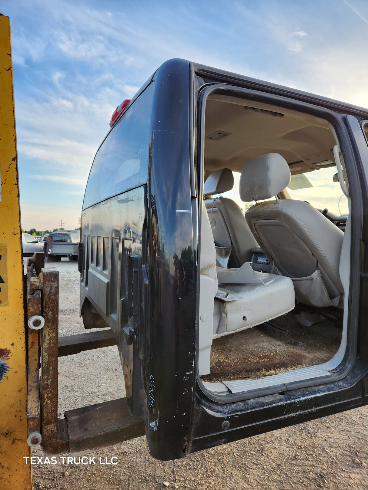 2007-2013 Chevrolet Silverado / GMC Sierra 1500 2500 3500 HD Crew Cab