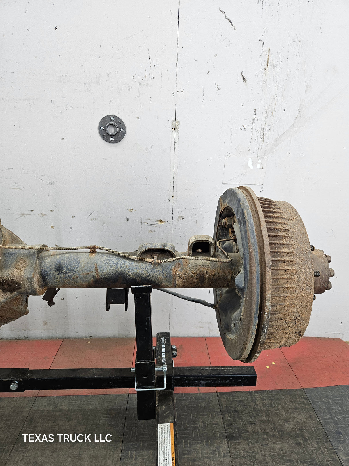 1992-2000 Chevrolet GMC C3500 Rear Axle 4.10 Gear Ratio G80 GT5 JB8