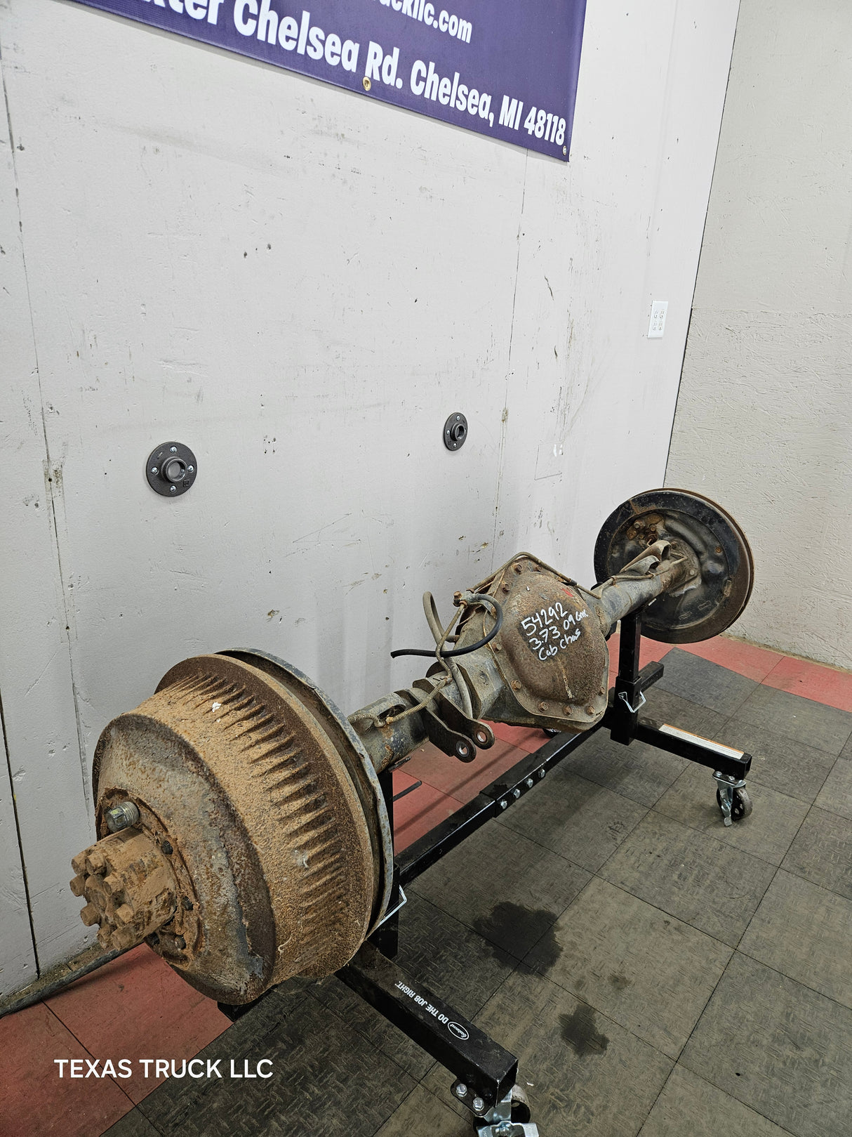 1992-2000 Chevrolet GMC C3500 Rear Axle 4.10 Gear Ratio G80 GT5 JB8