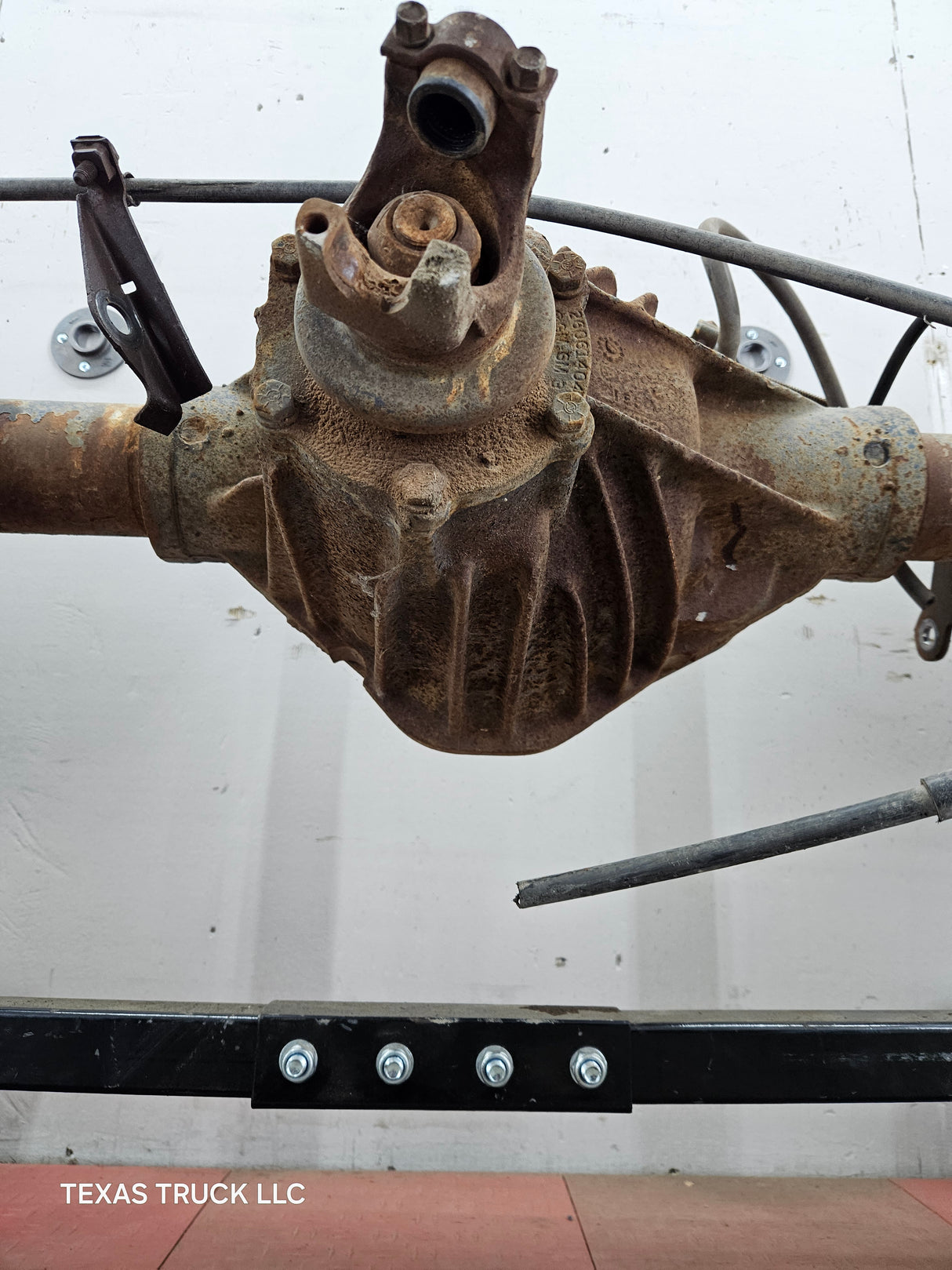 1992-2000 Chevrolet GMC C3500 Rear Axle 4.10 Gear Ratio G80 GT5 JB8