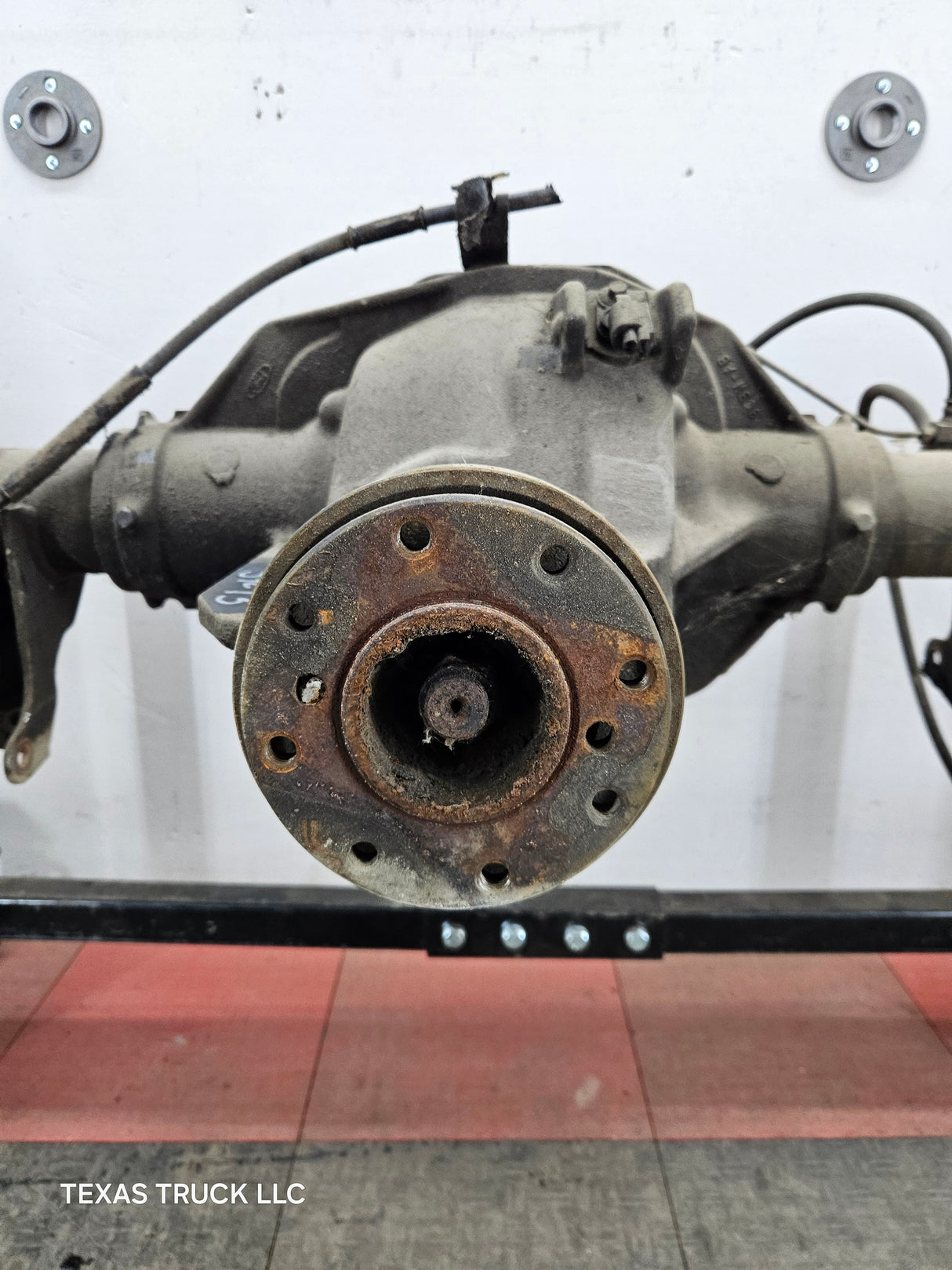 2005-2010 Ford Super Duty F250 F350 SRW Rear Axle 3.73 Gear Ratio