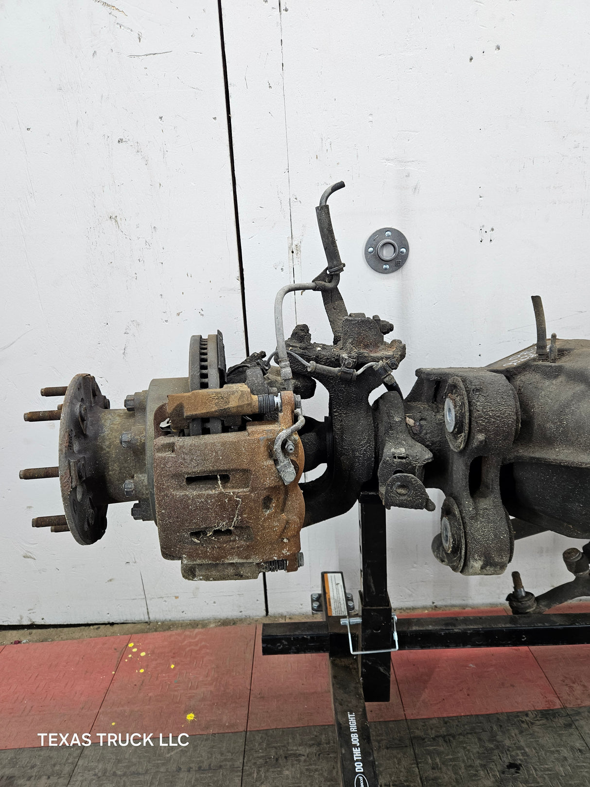 2005-2010 Ford Super Duty F350 DRW Dually FRONT Axle 4.30 Gear Ratio