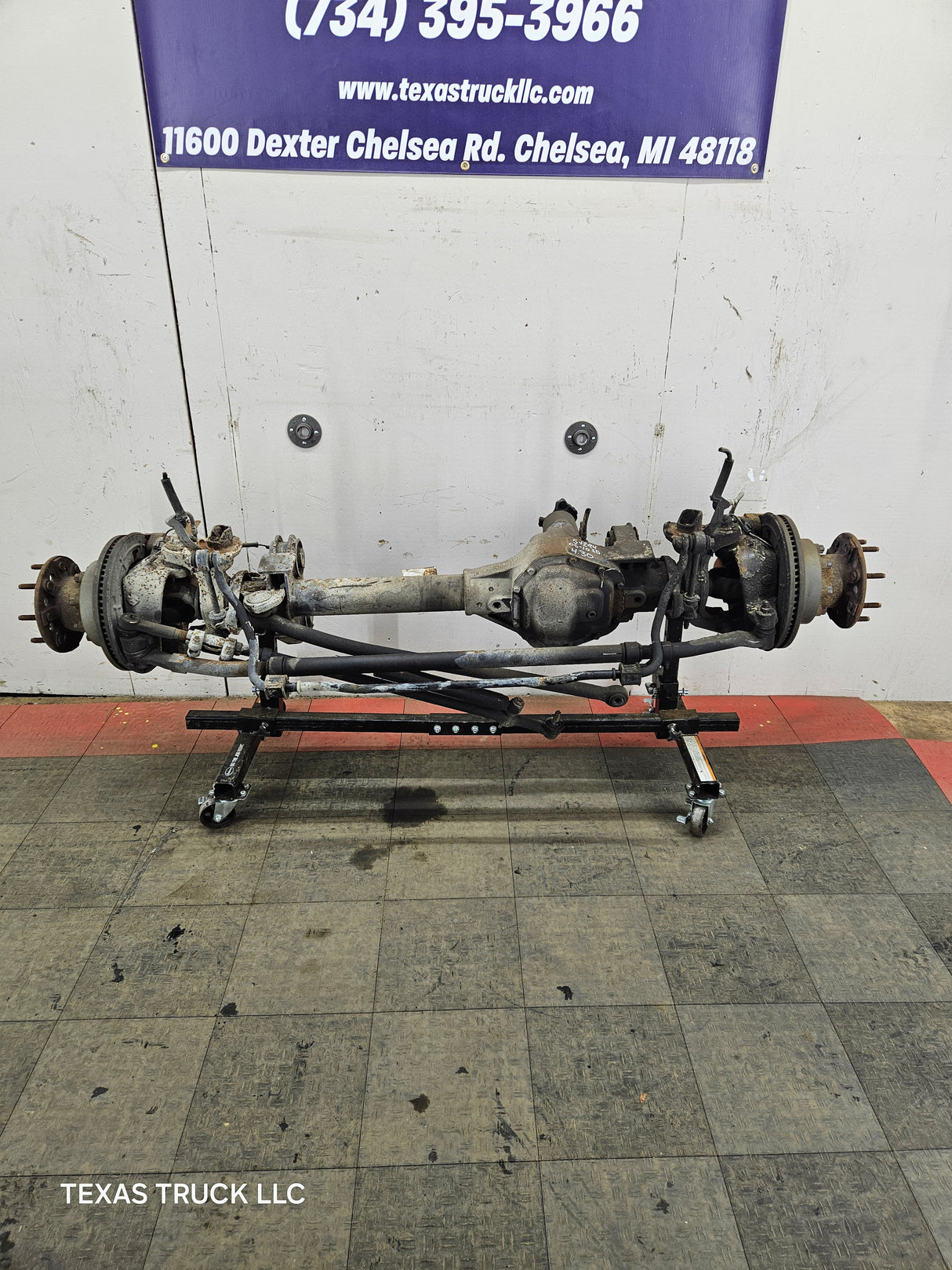 2005-2010 Ford Super Duty F350 DRW Dually FRONT Axle 4.30 Gear Ratio