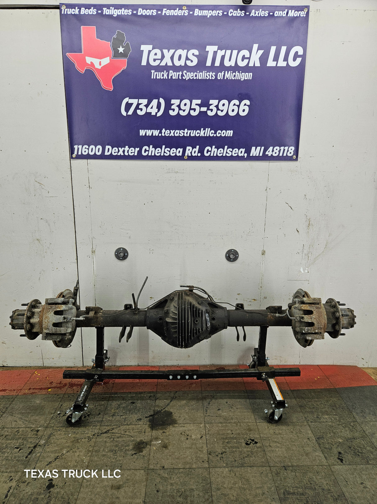 2005-2007 Ford Super Duty F350 DRW Dually Rear Axle 4.30 Gear Ratio