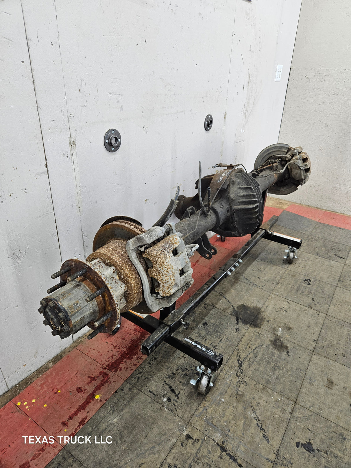 2005-2007 Ford Super Duty F350 DRW Dually Rear Axle 4.30 Gear Ratio