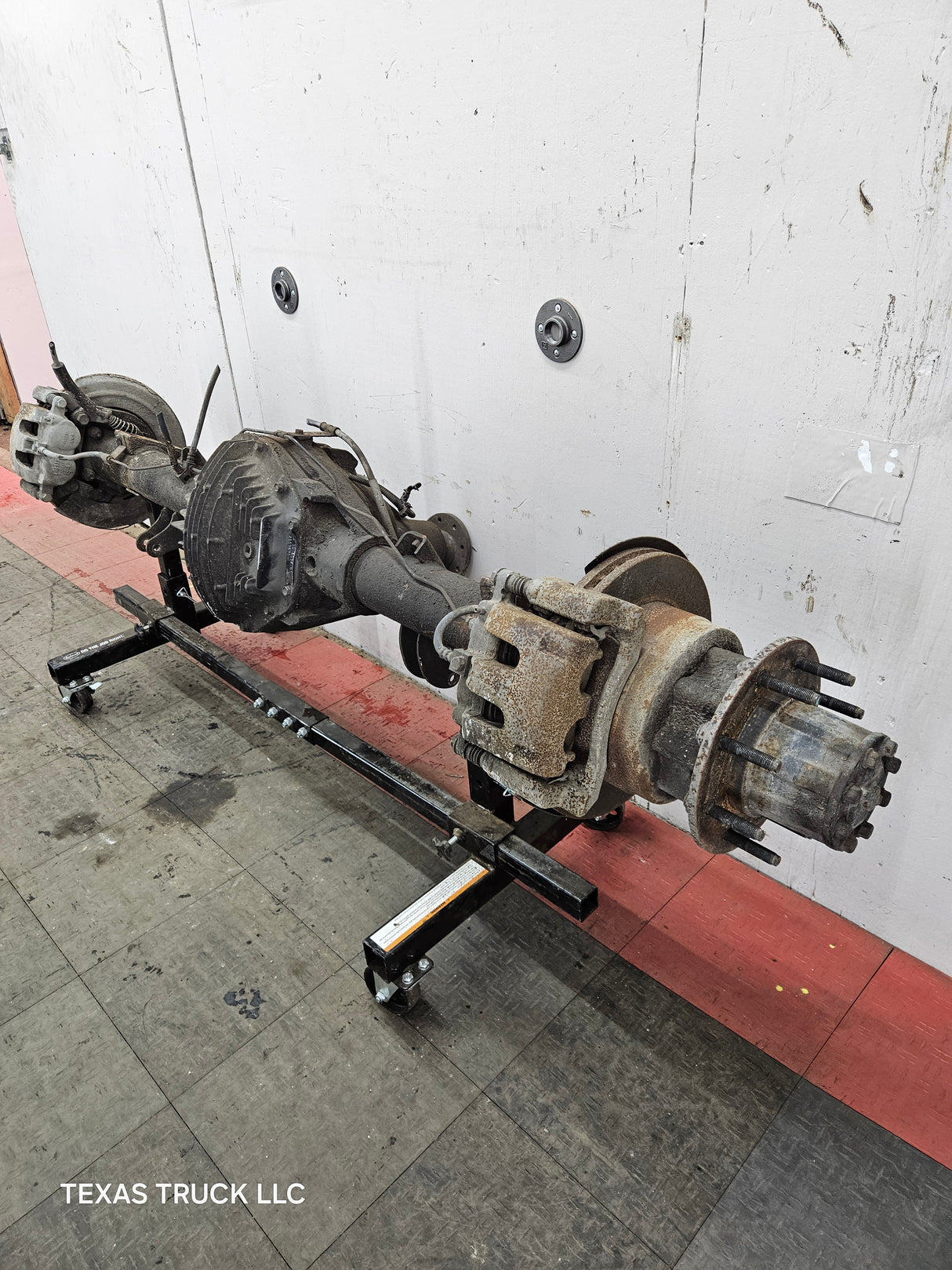 2005-2007 Ford Super Duty F350 DRW Dually Rear Axle 4.30 Gear Ratio