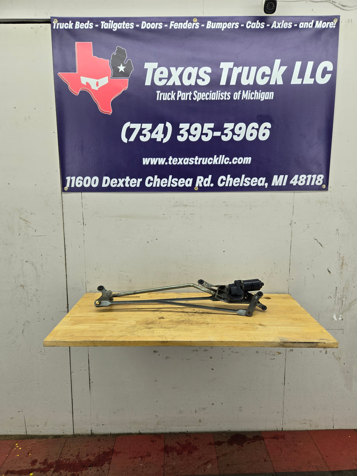 1999-2001 Ford F250 F350 F450 F550 Super Duty Windshield Wiper Motor & Wiper Linkage Assembly F8VU-17B571-AA