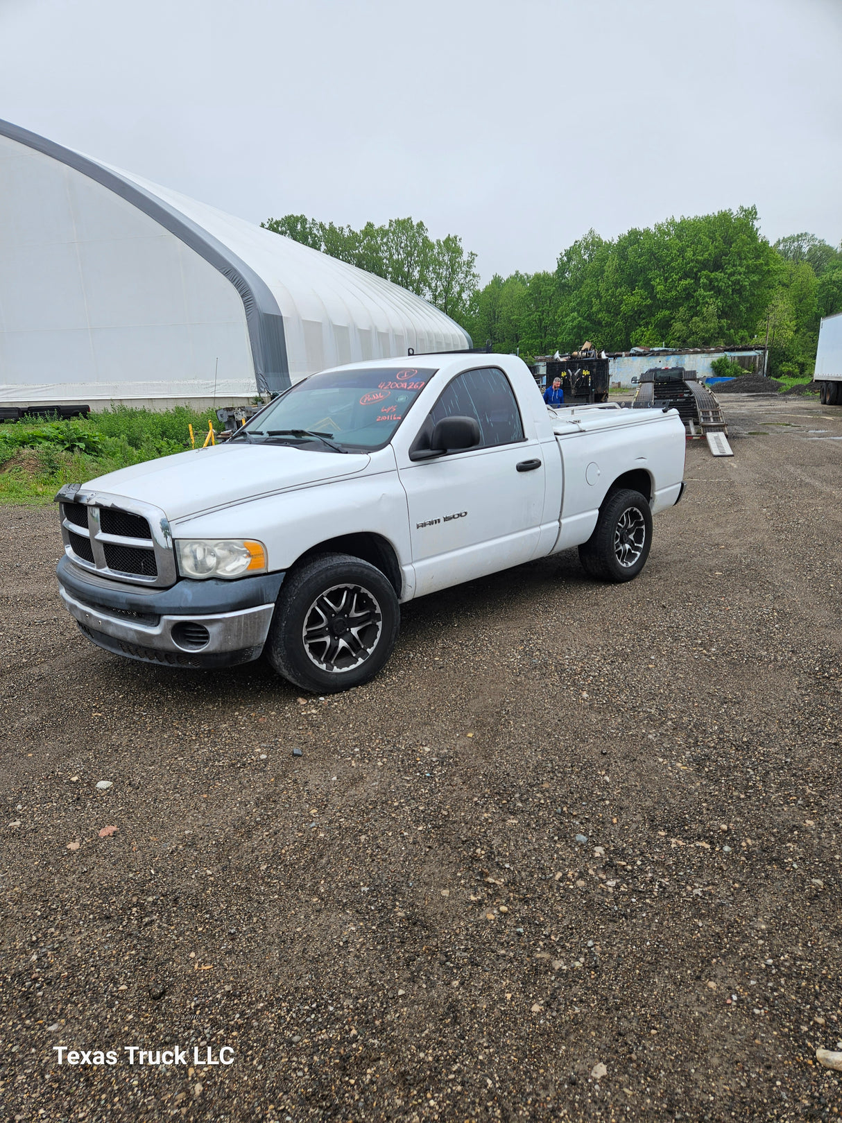 2005 Dodge Ram 1500 Regular Cab - FULL PART OUT