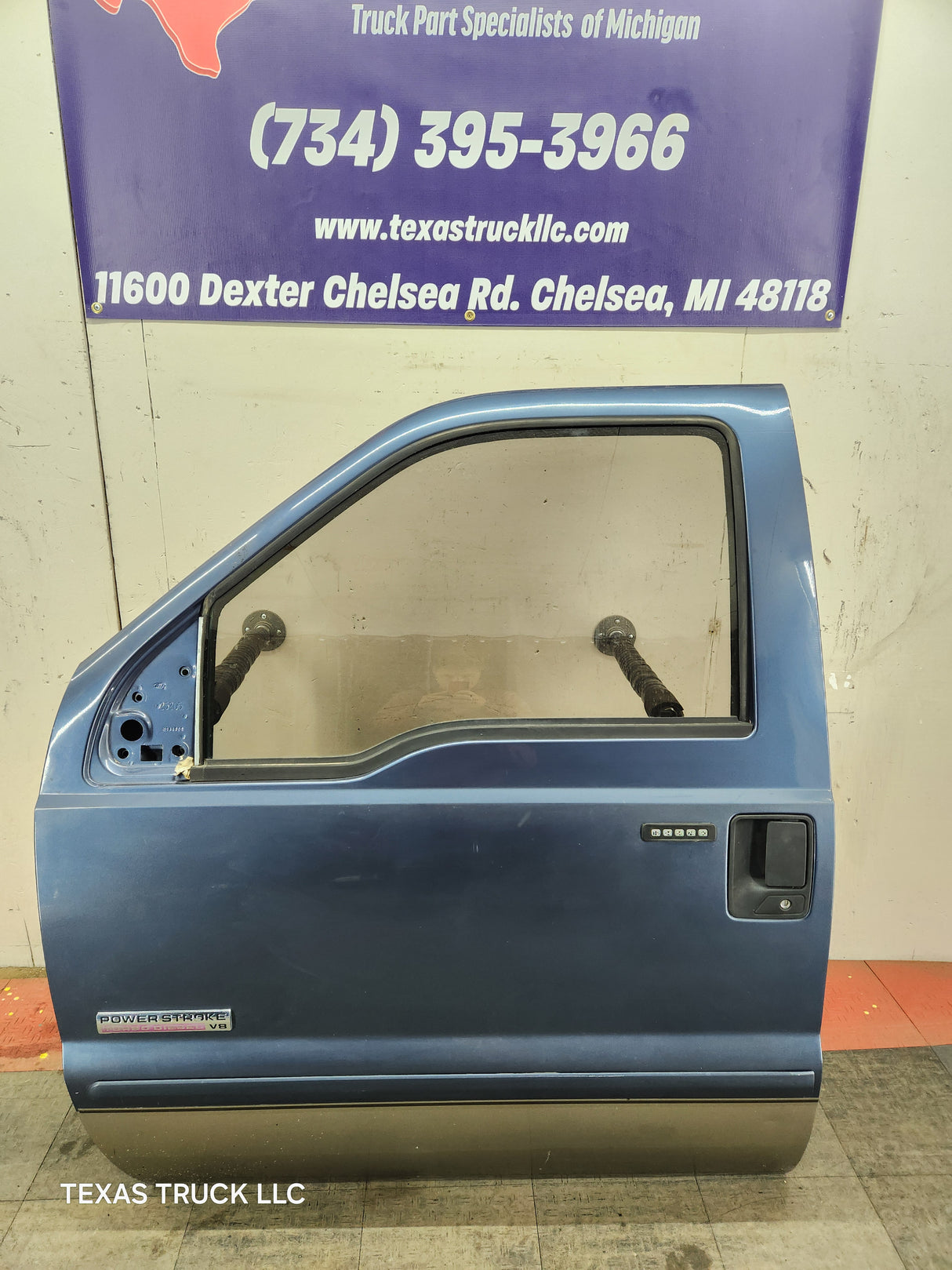 1999-2011 Ford Super Duty Front Driver Door F250 F350 F450 F550