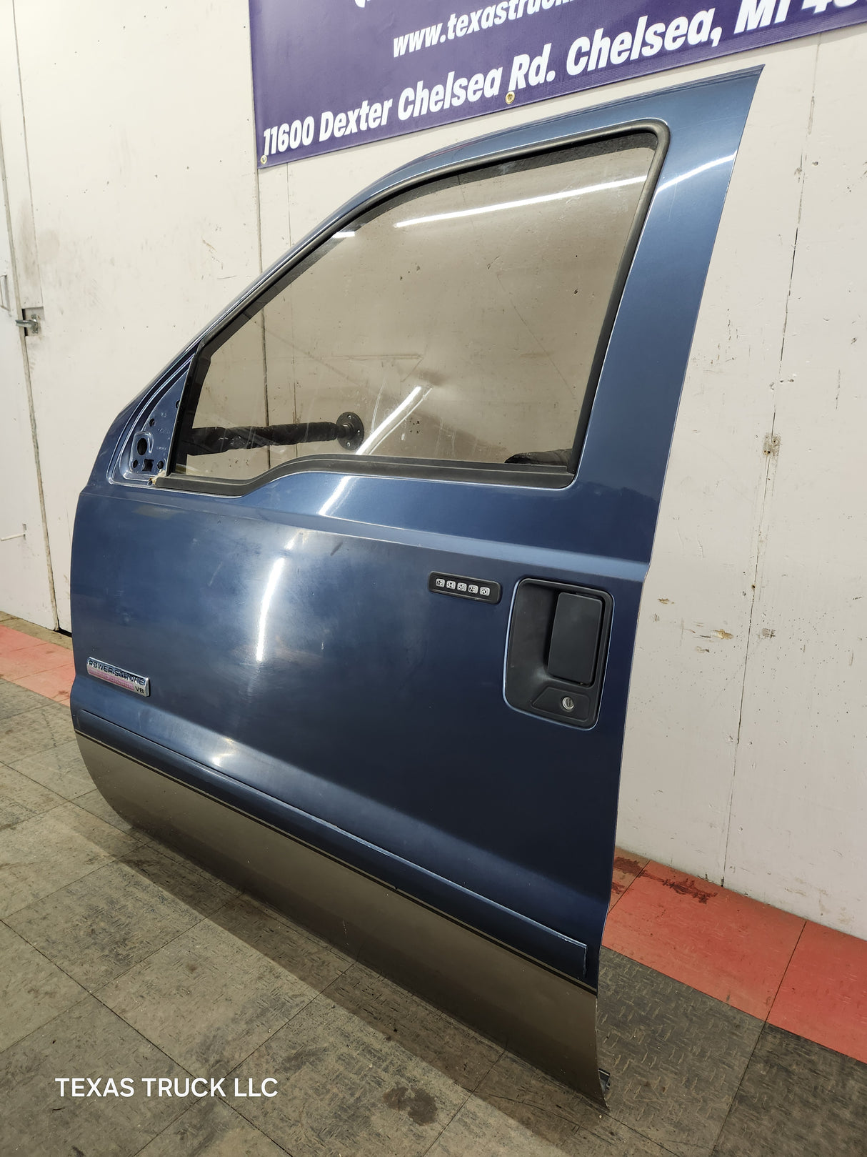 1999-2011 Ford Super Duty Front Driver Door F250 F350 F450 F550