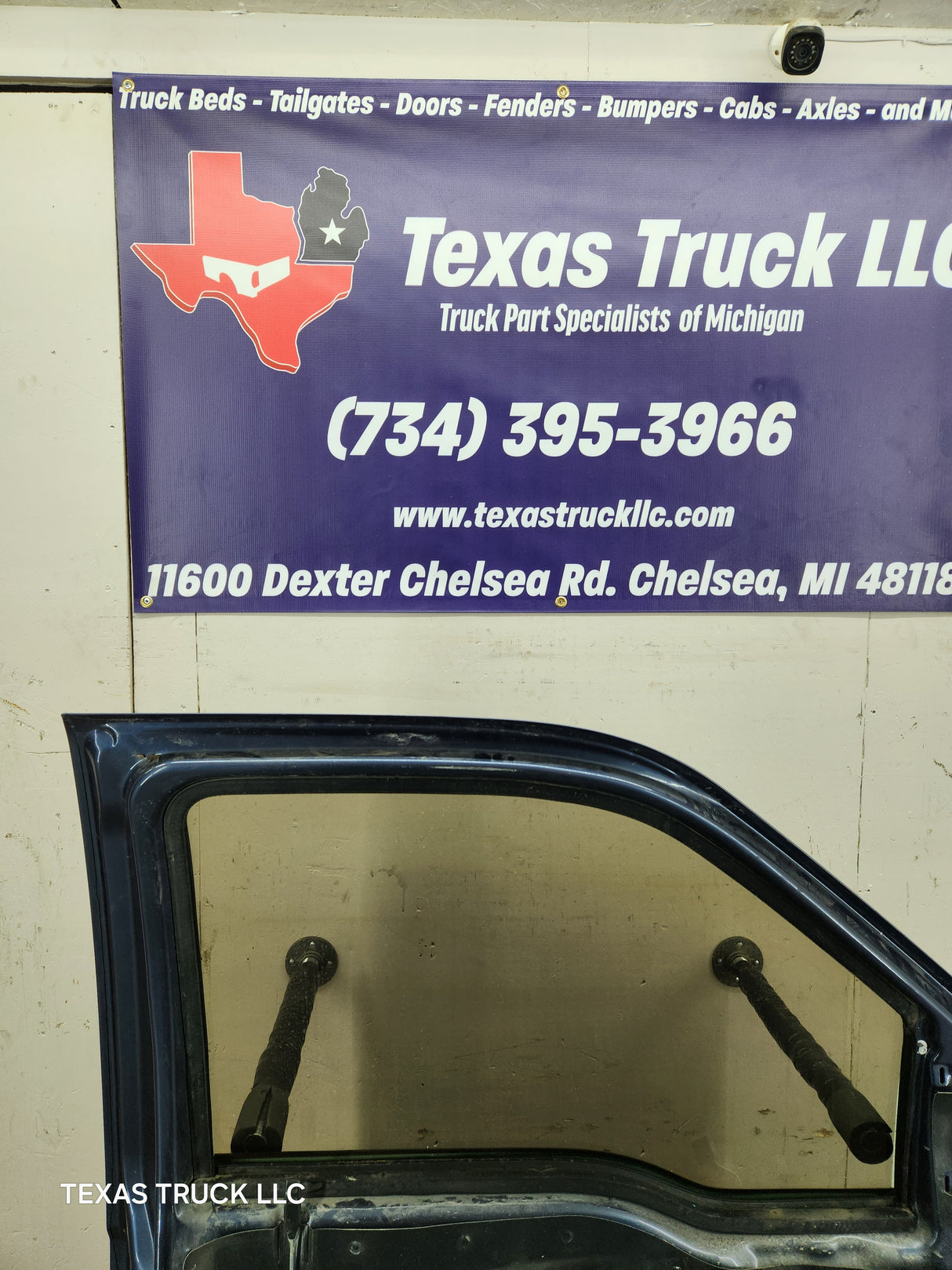 1999-2011 Ford Super Duty Front Driver Door F250 F350 F450 F550