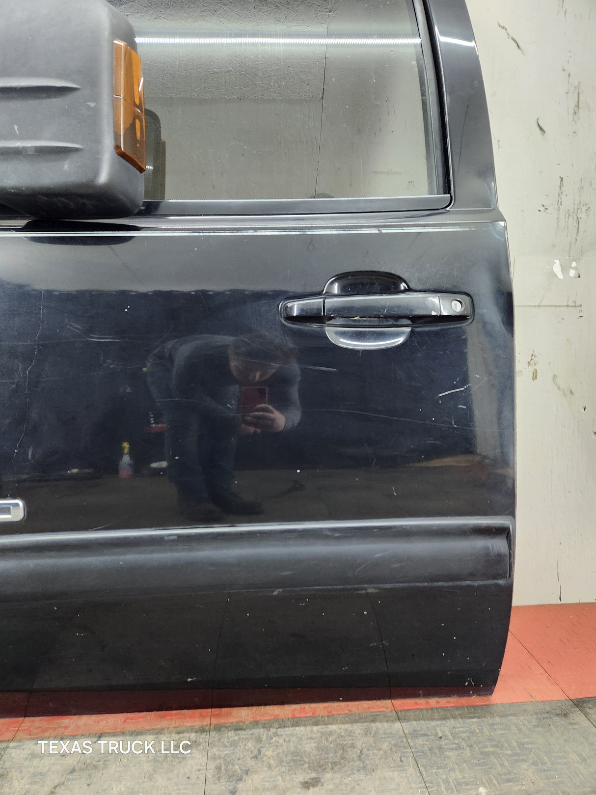 2007-2013 Chevrolet Silverado / GMC Sierra 1500 2500 3500 HD LH Front Driver Side Door