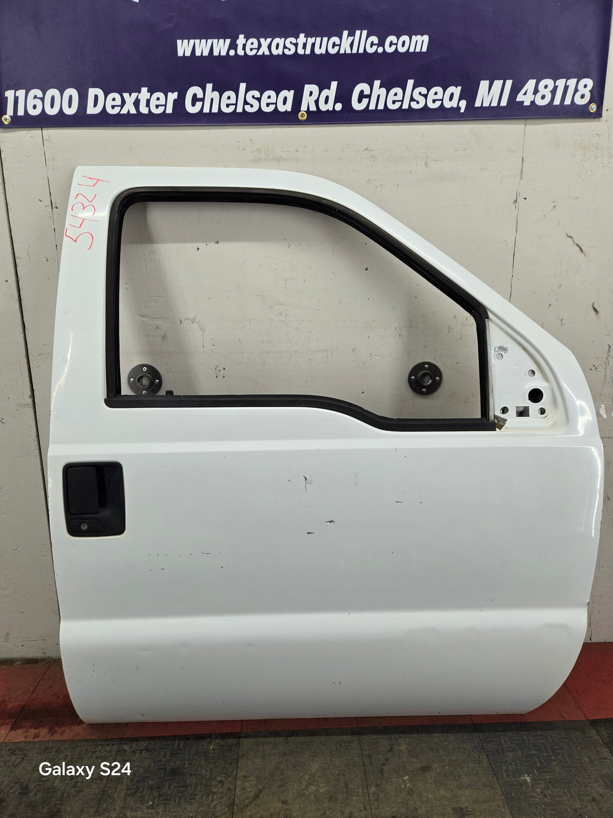 1999-2011 Ford Super Duty / Excursion Front Passenger RH Door F250 F350 F450 F550