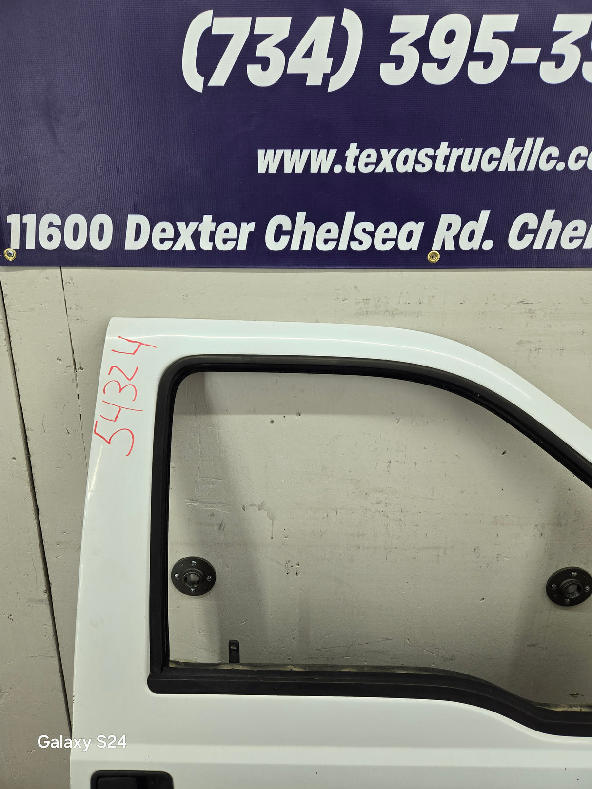 1999-2011 Ford Super Duty / Excursion Front Passenger RH Door F250 F350 F450 F550