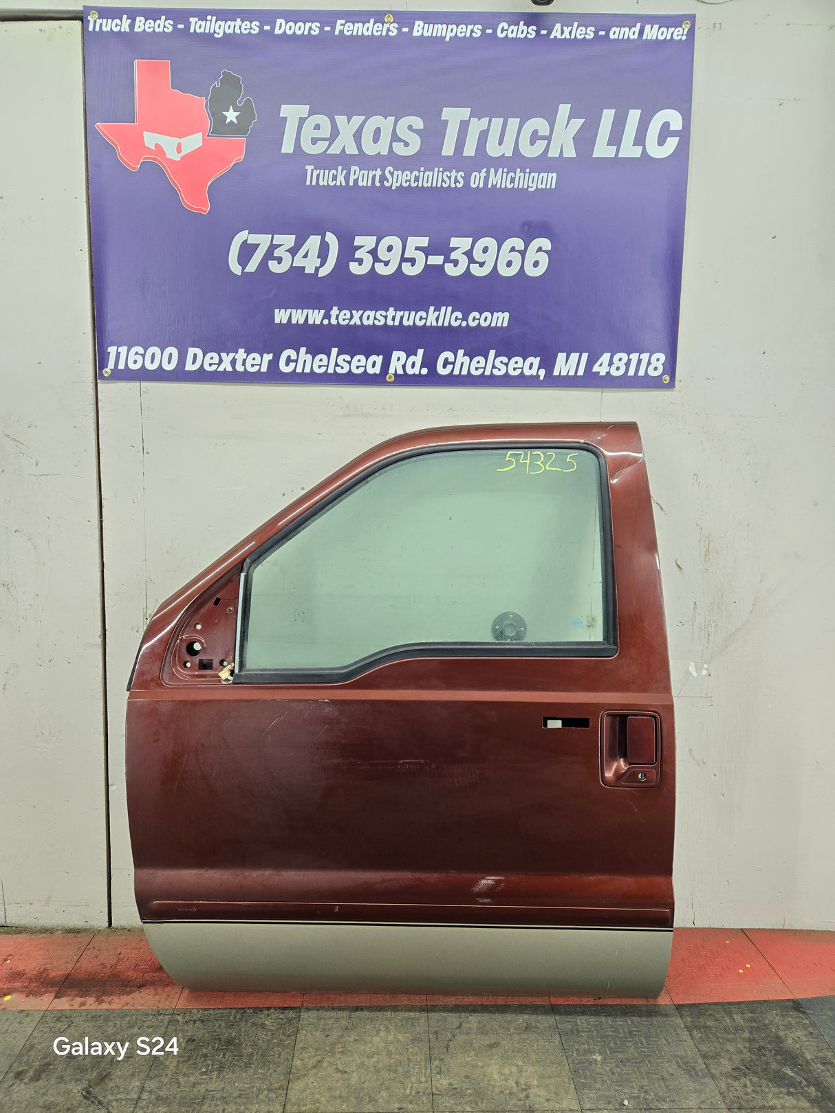 1999-2011 Ford Super Duty Front Driver Door F250 F350 F450 F550