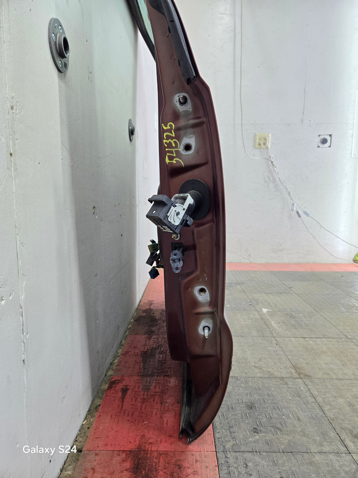 1999-2011 Ford Super Duty Front Driver Door F250 F350 F450 F550