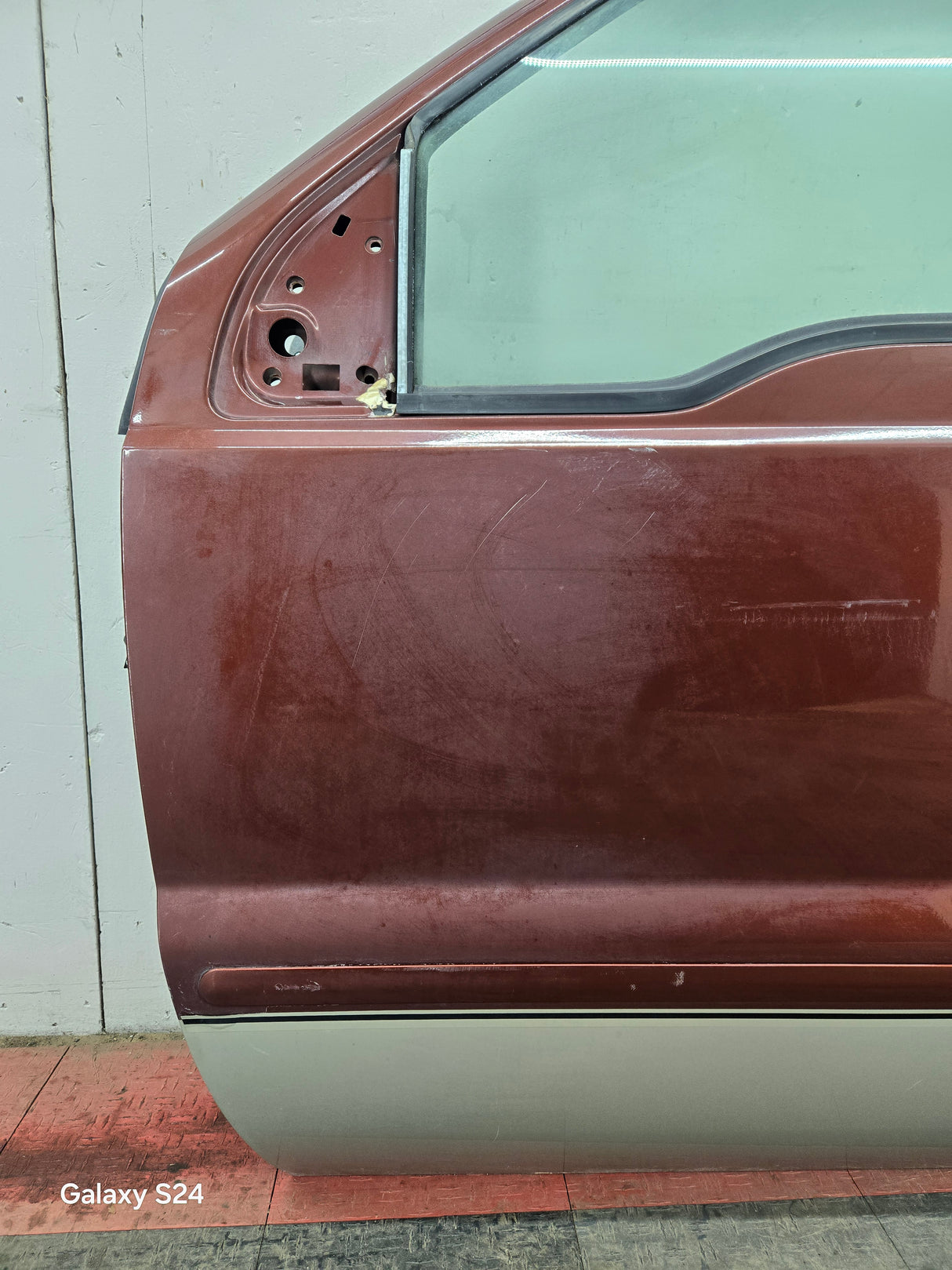 1999-2011 Ford Super Duty Front Driver Door F250 F350 F450 F550