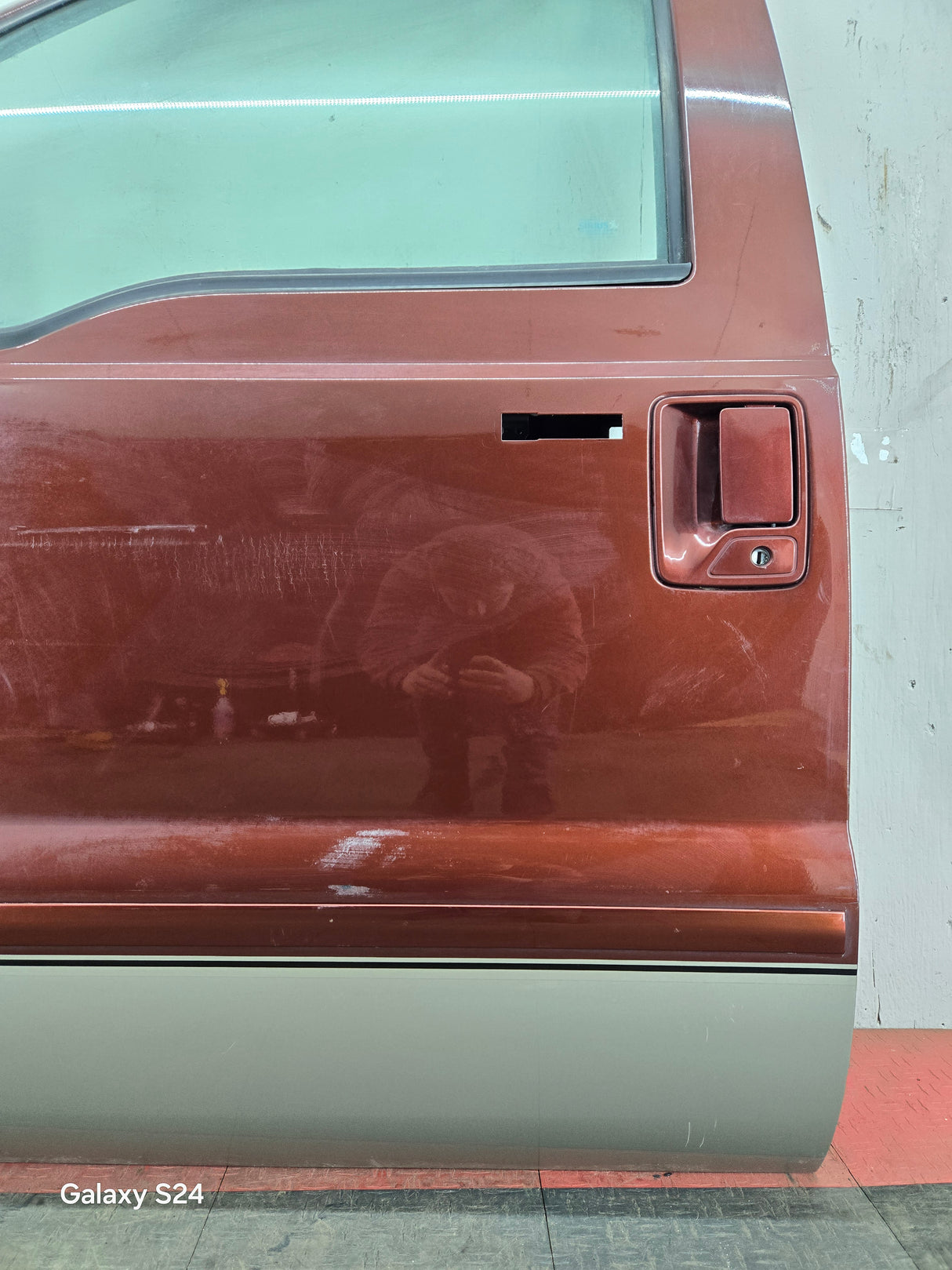 1999-2011 Ford Super Duty Front Driver Door F250 F350 F450 F550
