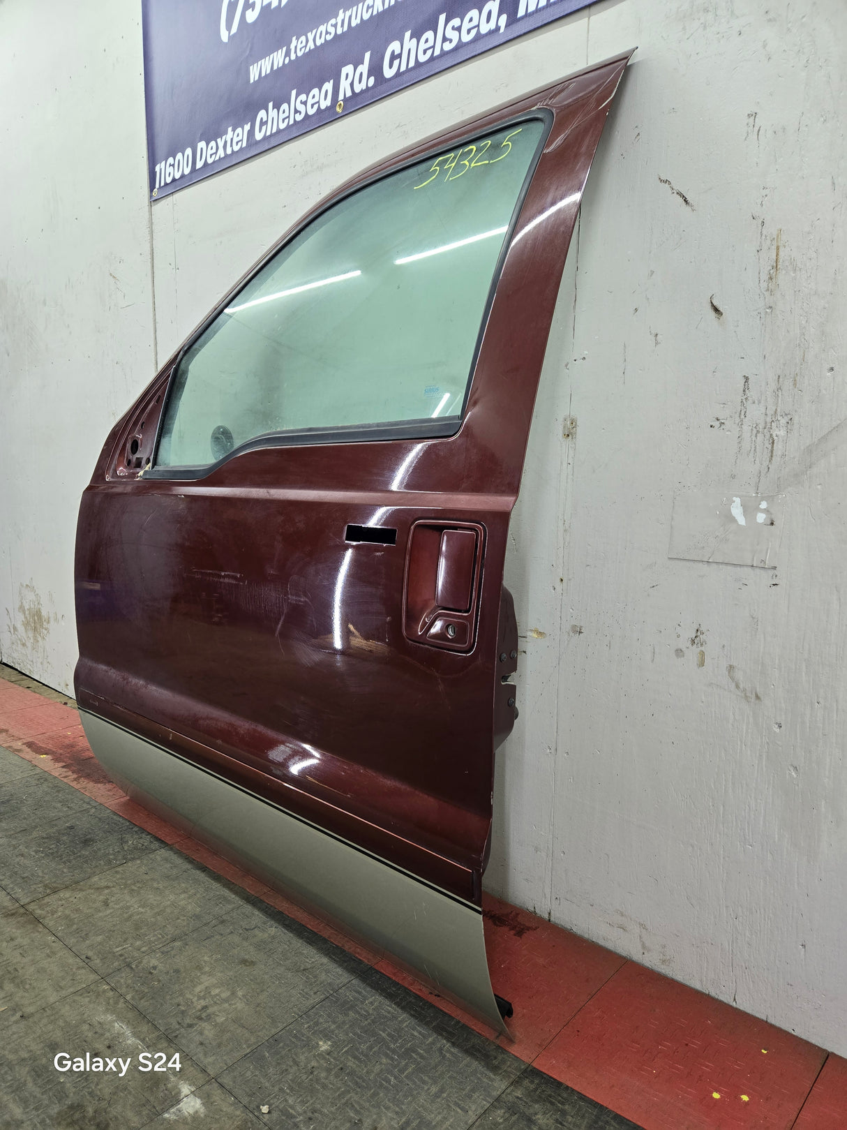 1999-2011 Ford Super Duty Front Driver Door F250 F350 F450 F550