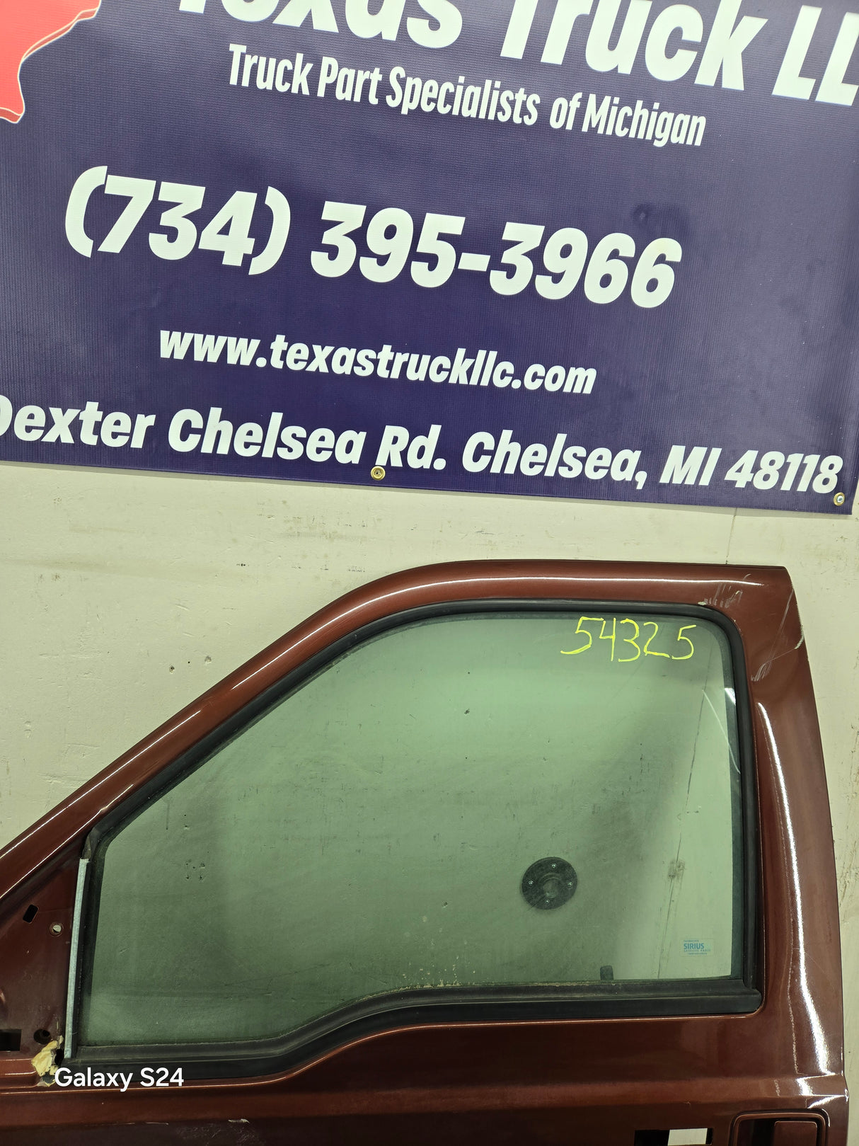 1999-2011 Ford Super Duty Front Driver Door F250 F350 F450 F550