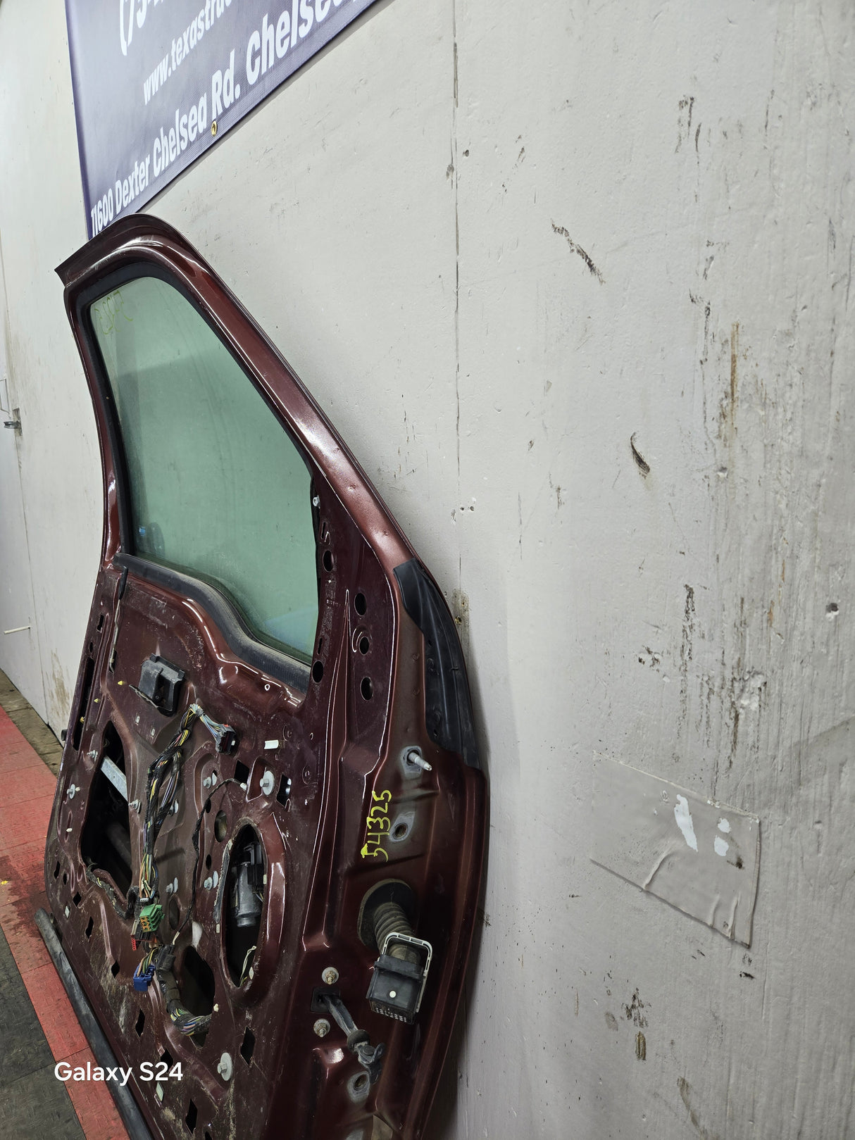 1999-2011 Ford Super Duty Front Driver Door F250 F350 F450 F550