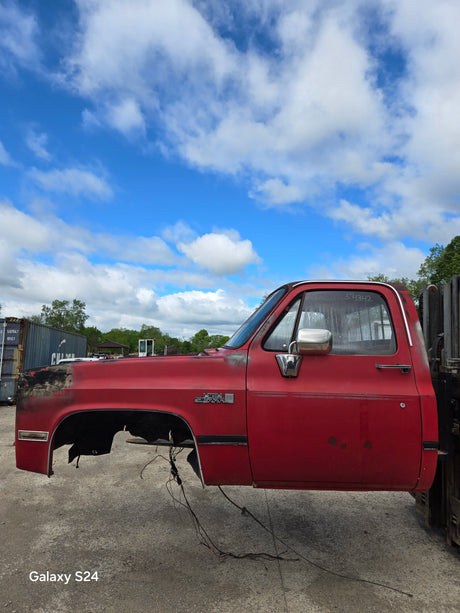 1973-1987 Chevrolet / GMC Square Body Regular Cab Truck Cab K series / C series
