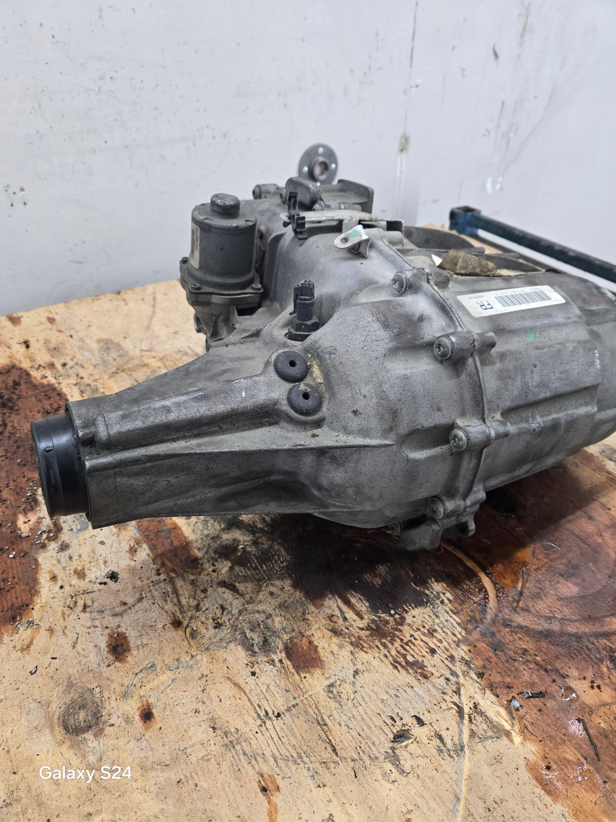 2007.5-2010 Chevrolet GMC Transfer Case Duramax Diesel Electric shift on the fly HOLE IN CASE