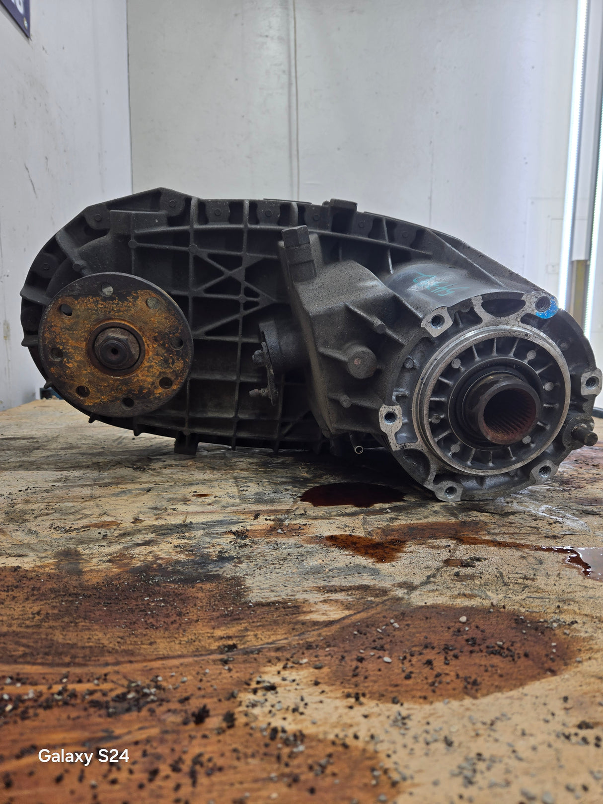 2003-2010 Ford Pickup F250 F350 F450 F550 Super Duty Manual Shift Transfer Case 6.0L 6.4l power stroke, 6.8L v10 triton, 5.4L v8 5r110 7C34 7A195 AB 77k miles