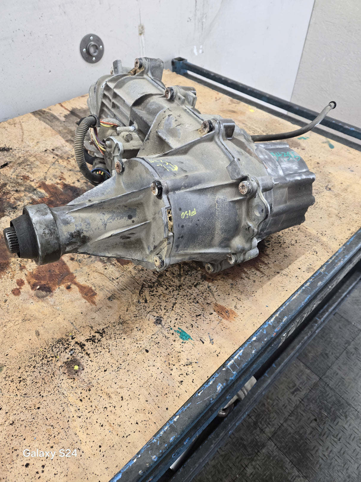 1992-1997 Ford F150 Transfer Case Borg Warner BW1356 Electric Shift