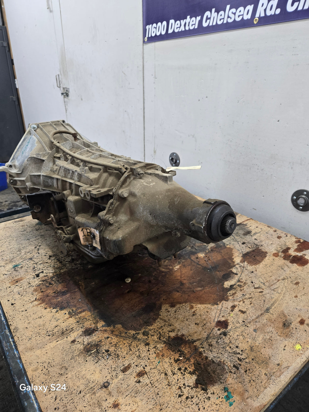 4r100 Automatic Transmission 2wd Ford F250 F350 F450 F550 Super Duty 6.8L v10 triton 5.4L v8 132K Miles