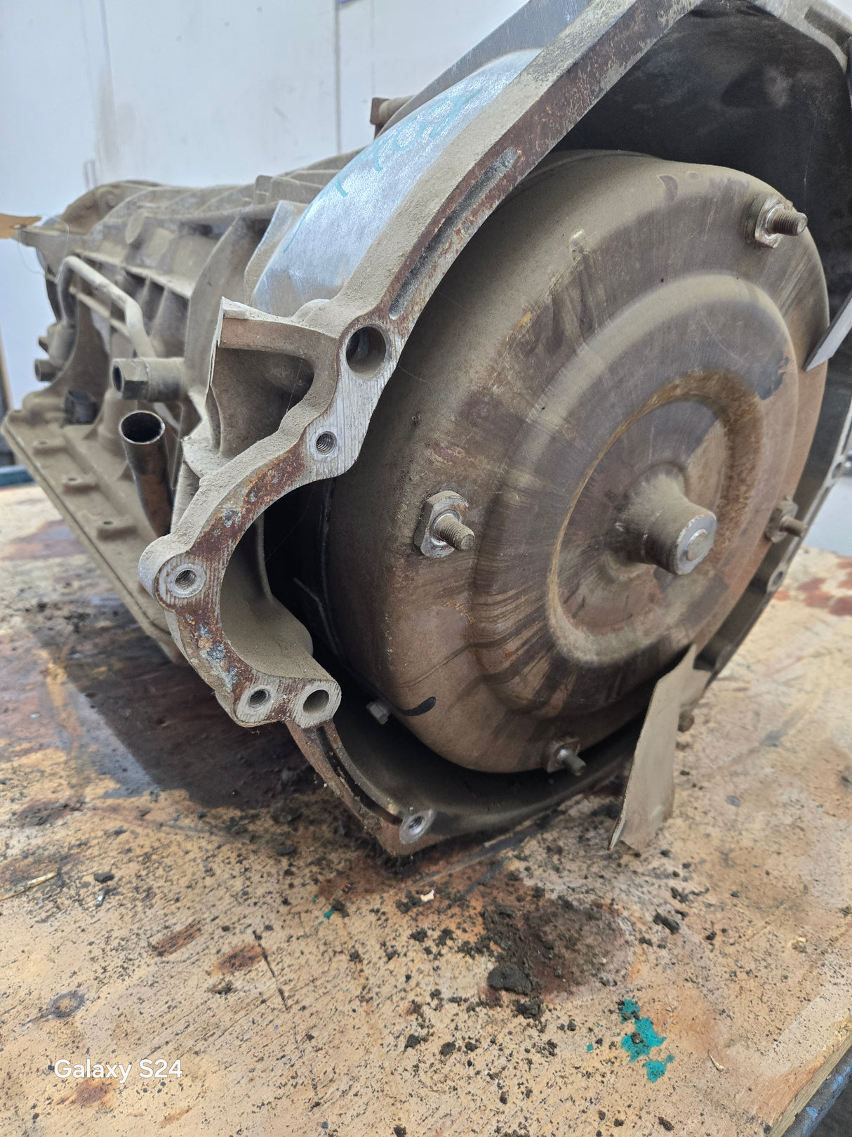 4r100 Automatic Transmission 2wd Ford F250 F350 F450 F550 Super Duty 6.8L v10 triton 5.4L v8 132K Miles