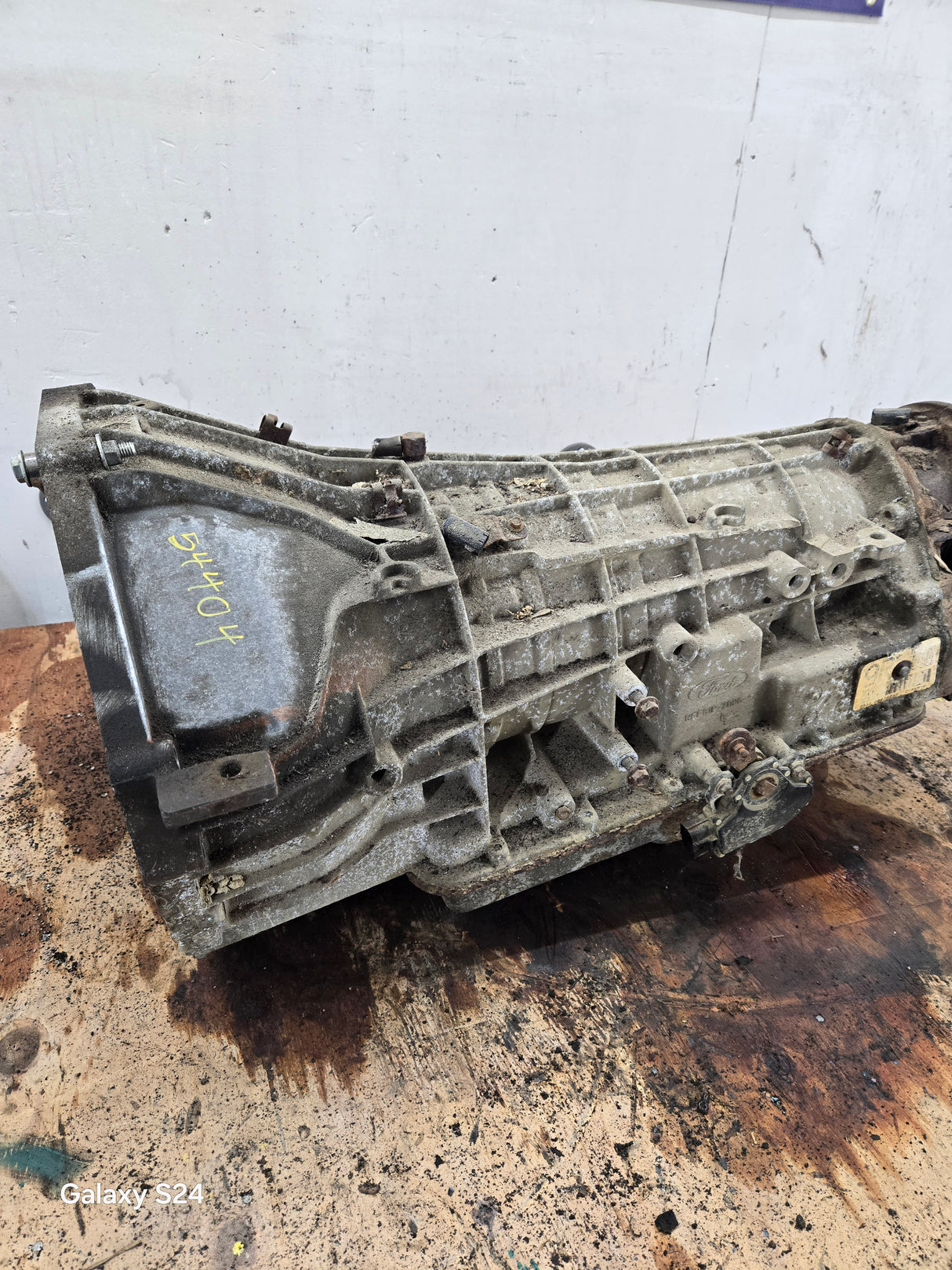 4r100 Automatic Transmission 4wd Ford F250 F350 F450 F550 Super Duty 6.8L v10 triton 5.4L v8 132K Miles