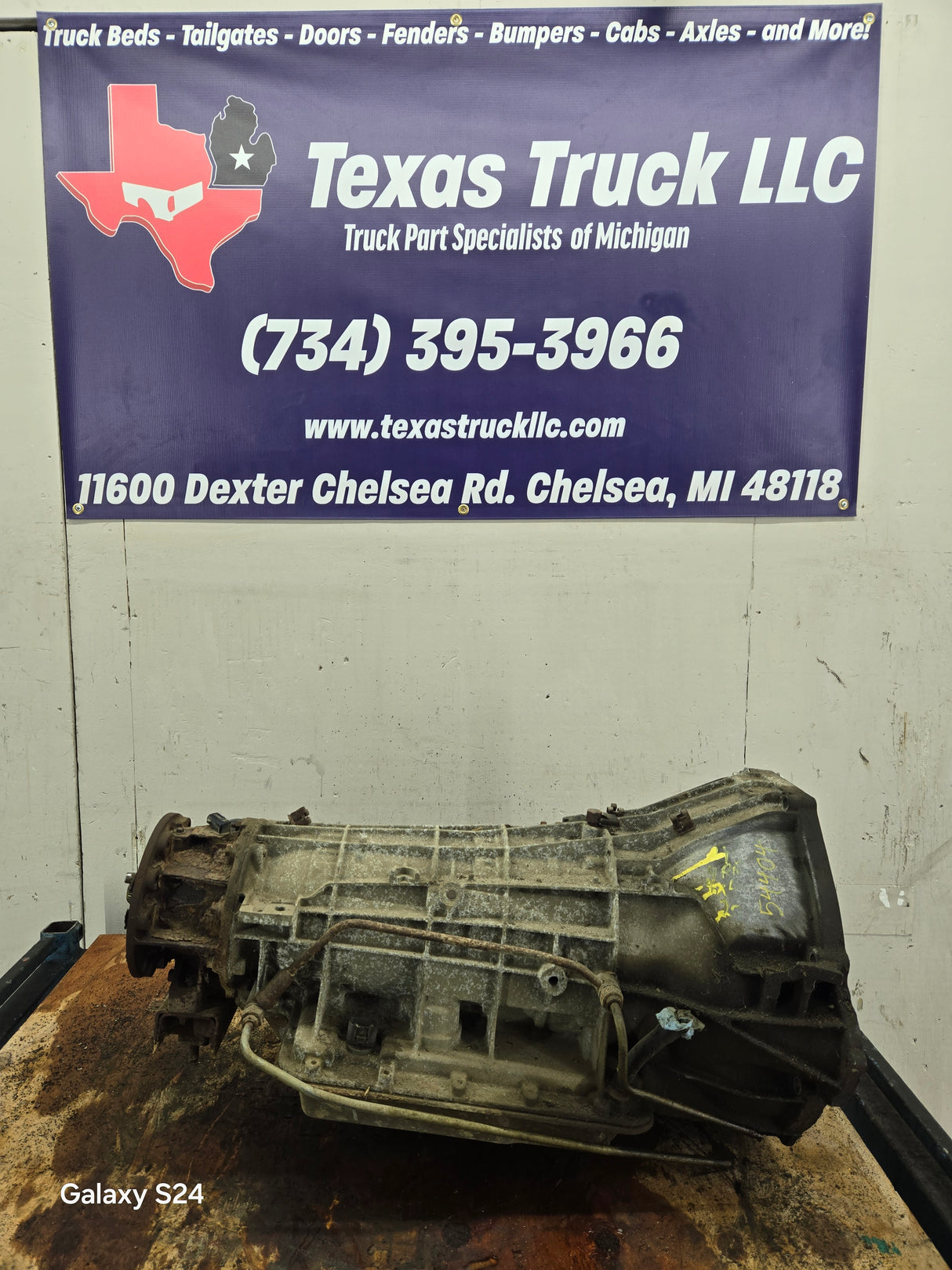 4r100 Automatic Transmission 4wd Ford F250 F350 F450 F550 Super Duty 6.8L v10 triton 5.4L v8 132K Miles
